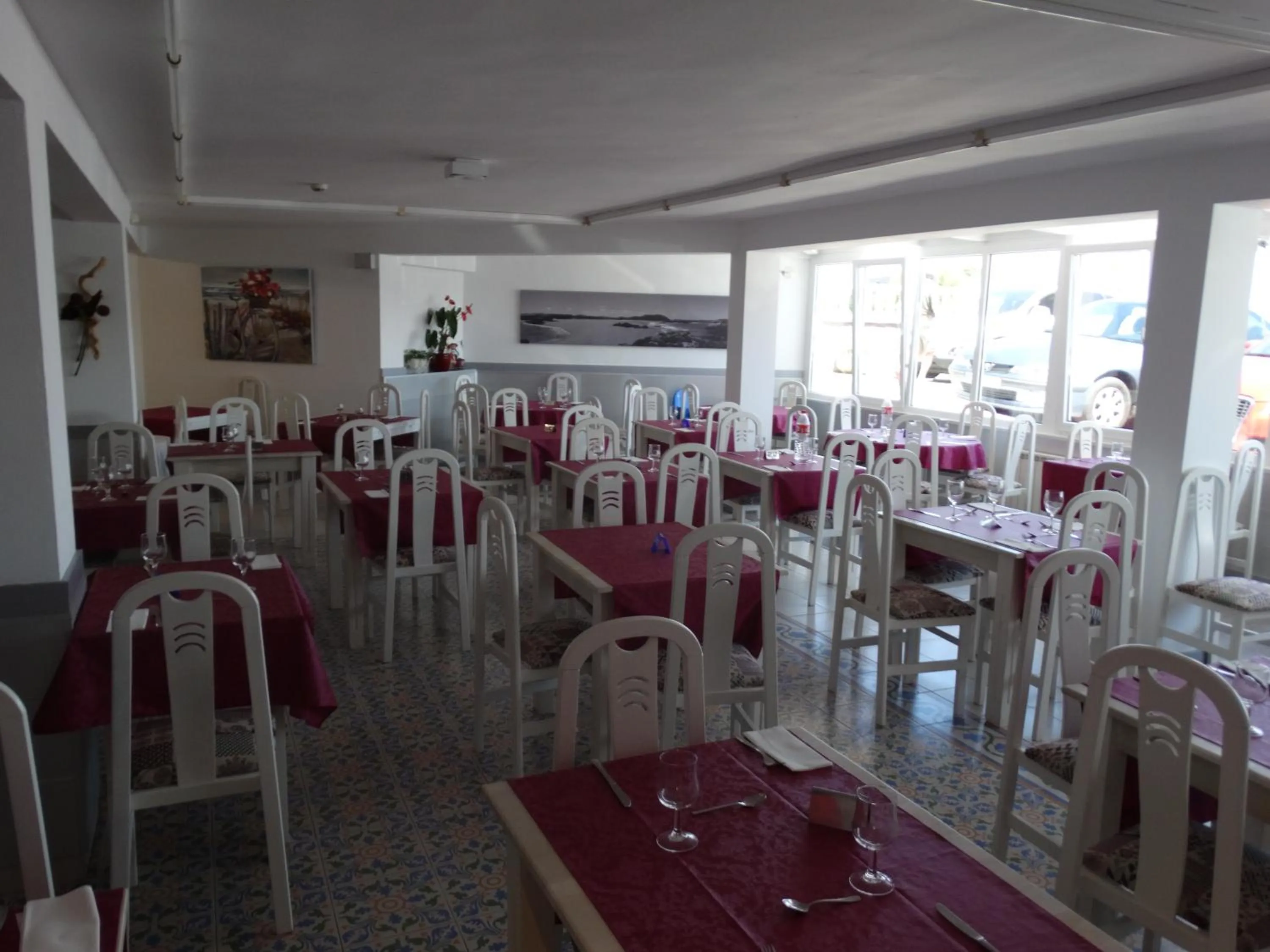 Restaurant/places to eat in Hotel Los Juncos