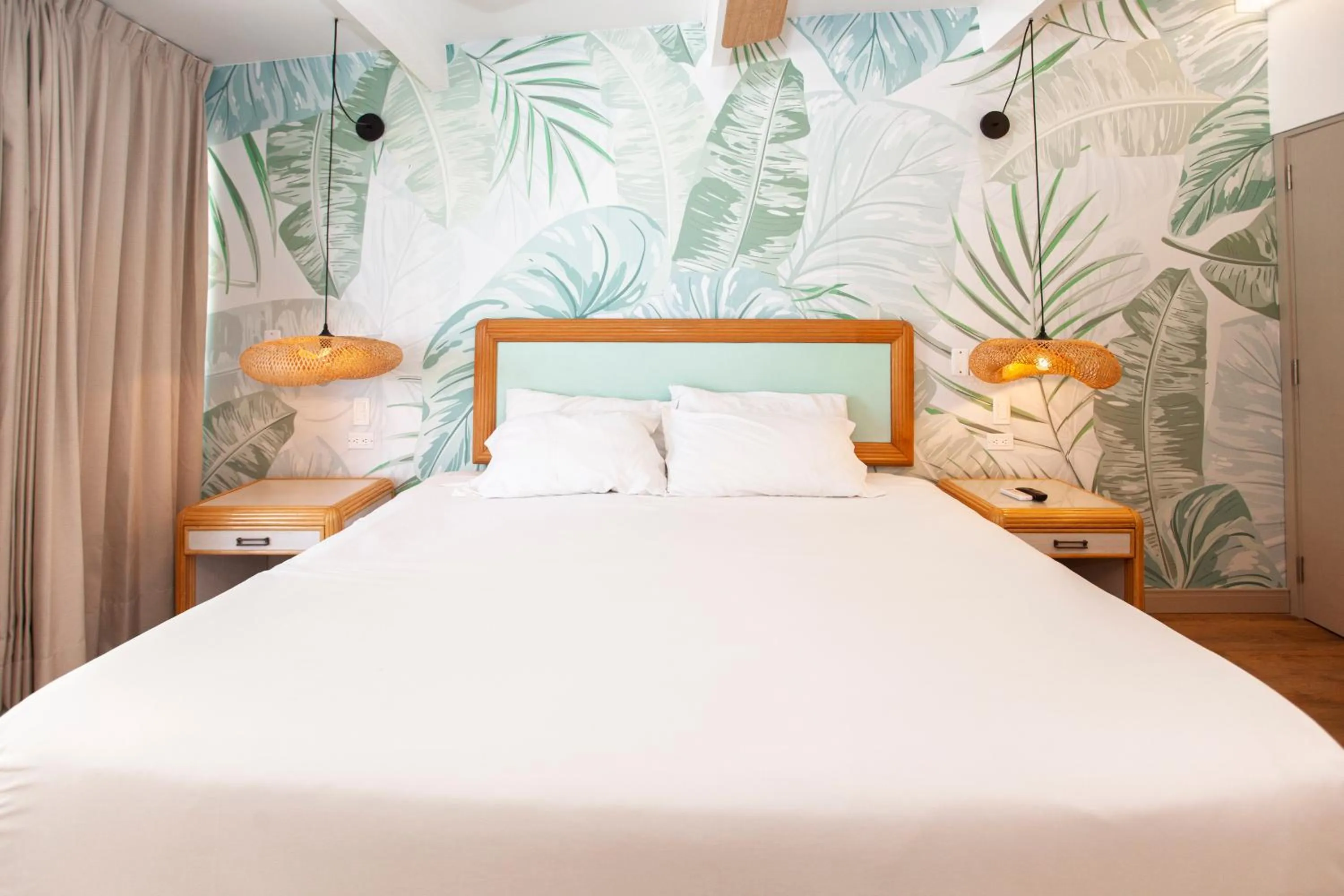 Bed in Hotel Cocoplum Beach