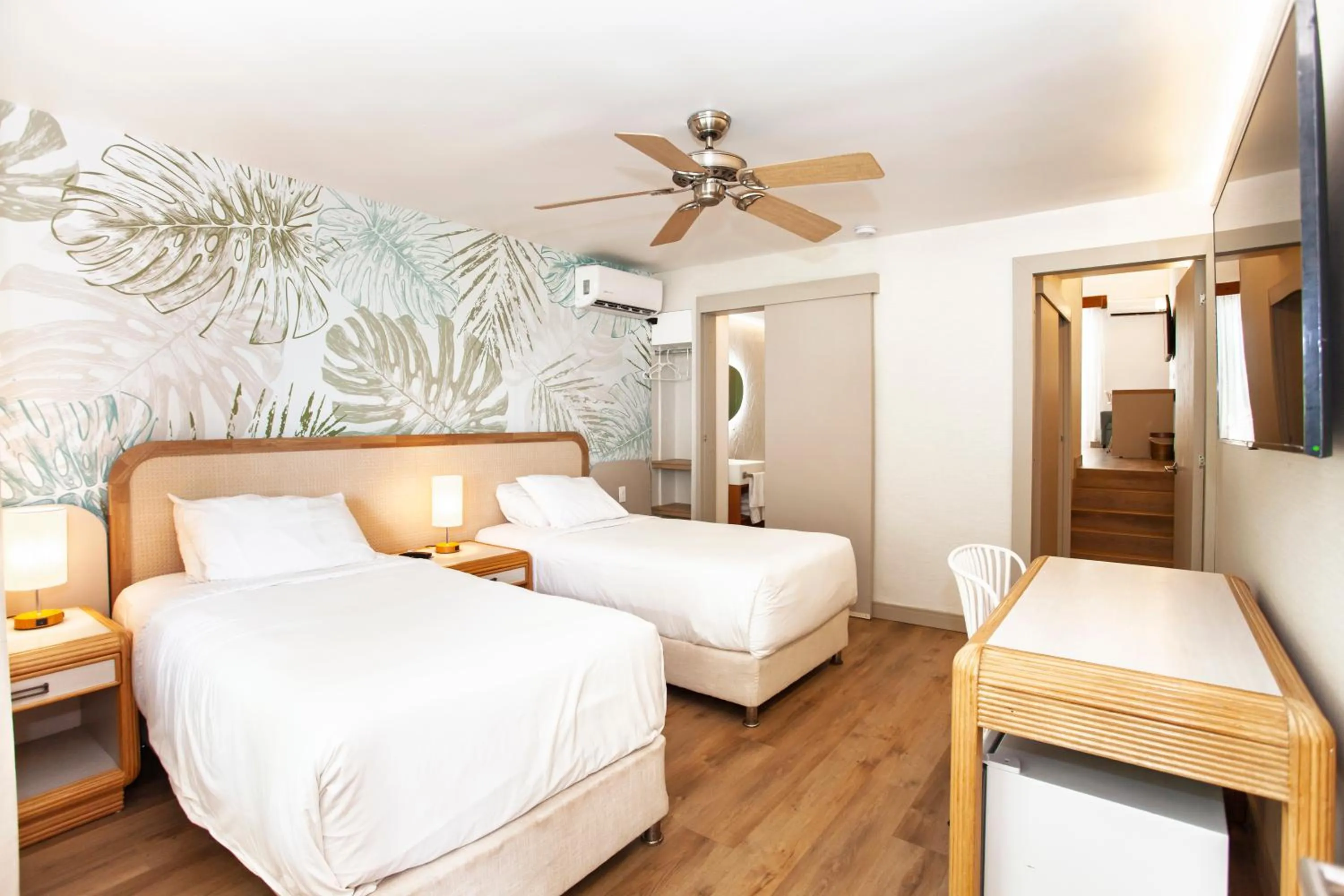 Bed in Hotel Cocoplum Beach