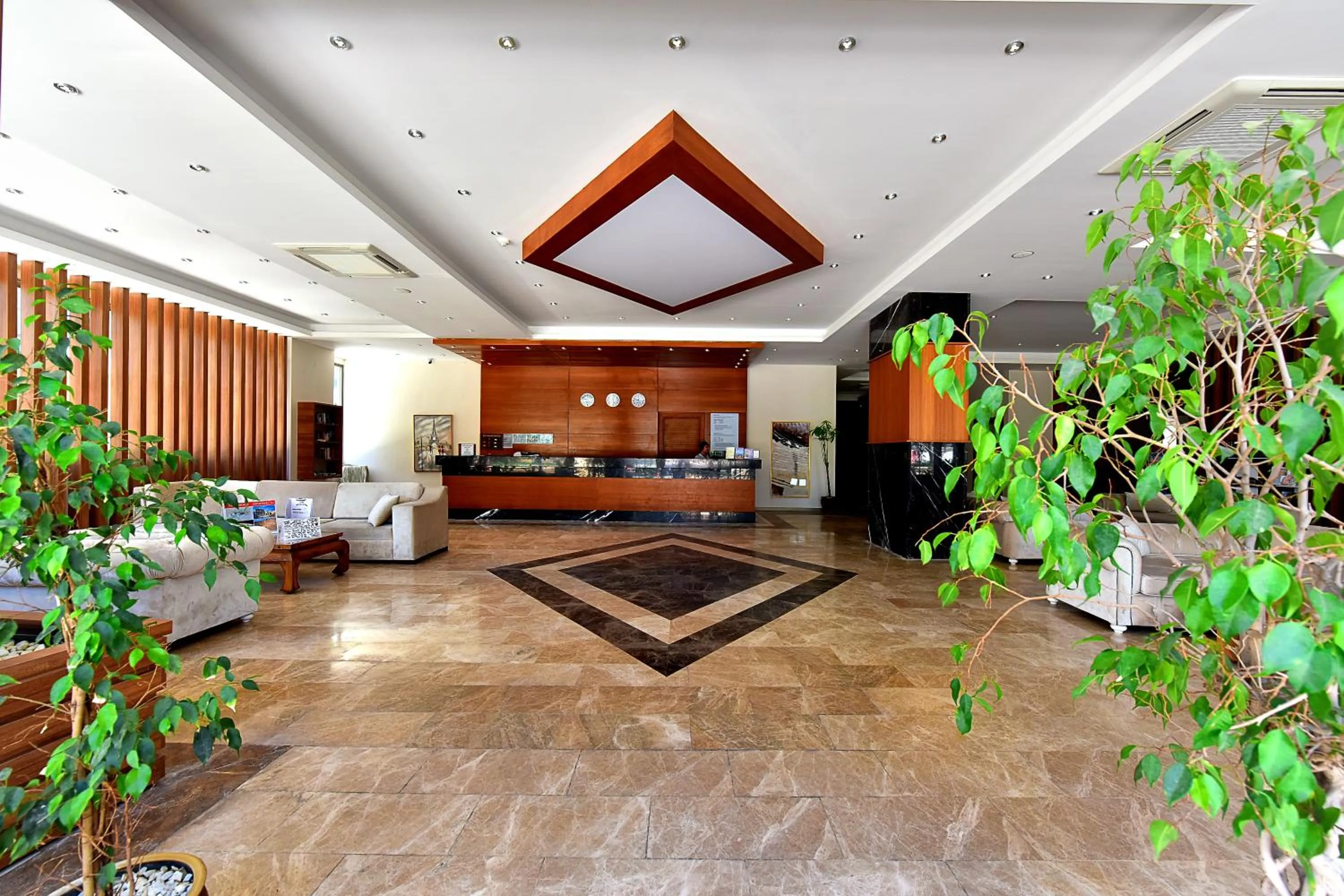 Lobby or reception in Jasmin Beach Hotel