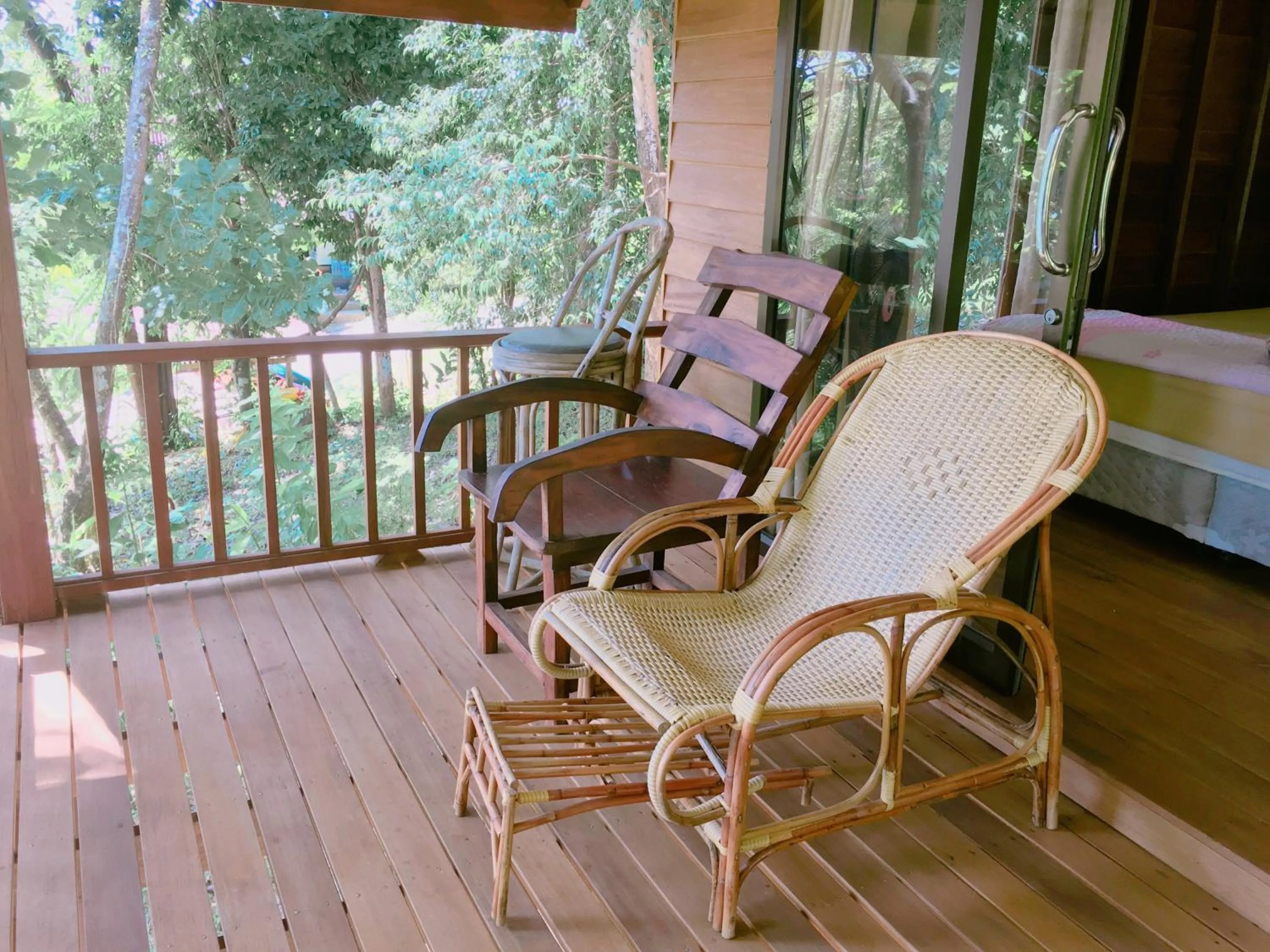 Patio in Tha Khao Bay View Bungalow