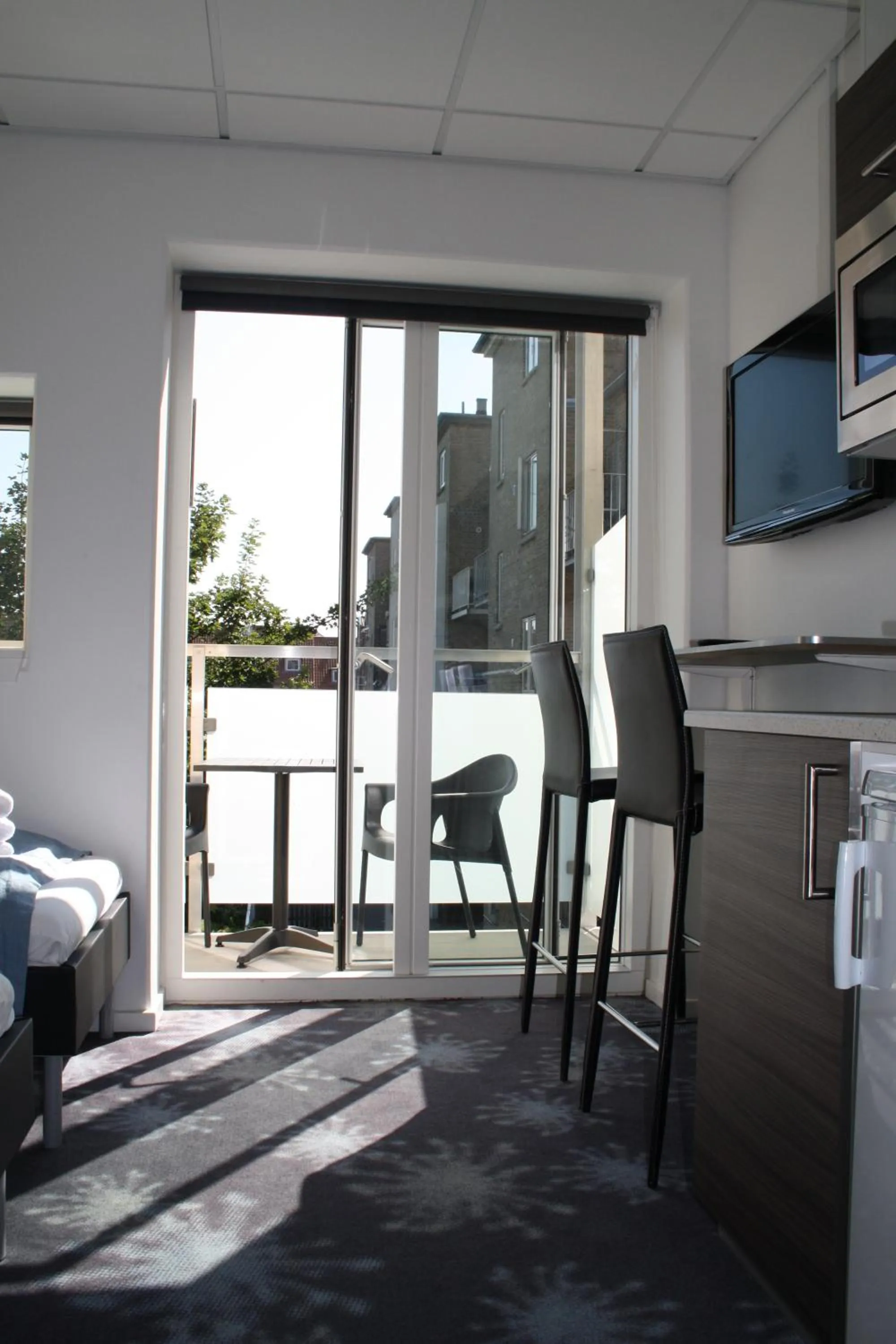 TV and multimedia in ApartHotel Faber