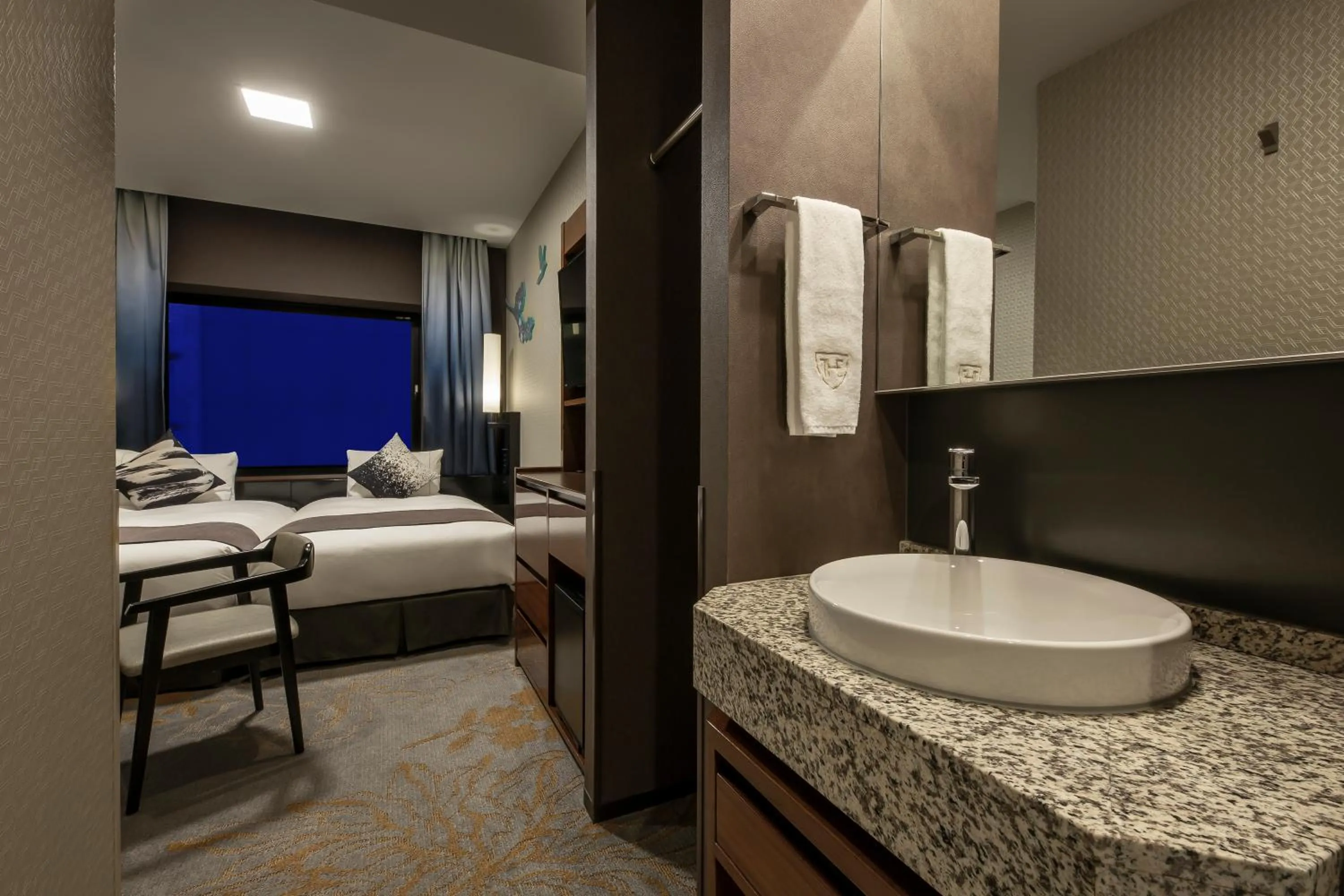 Photo of the whole room, Bathroom in The Royal Park Hotel Kyoto Shijo