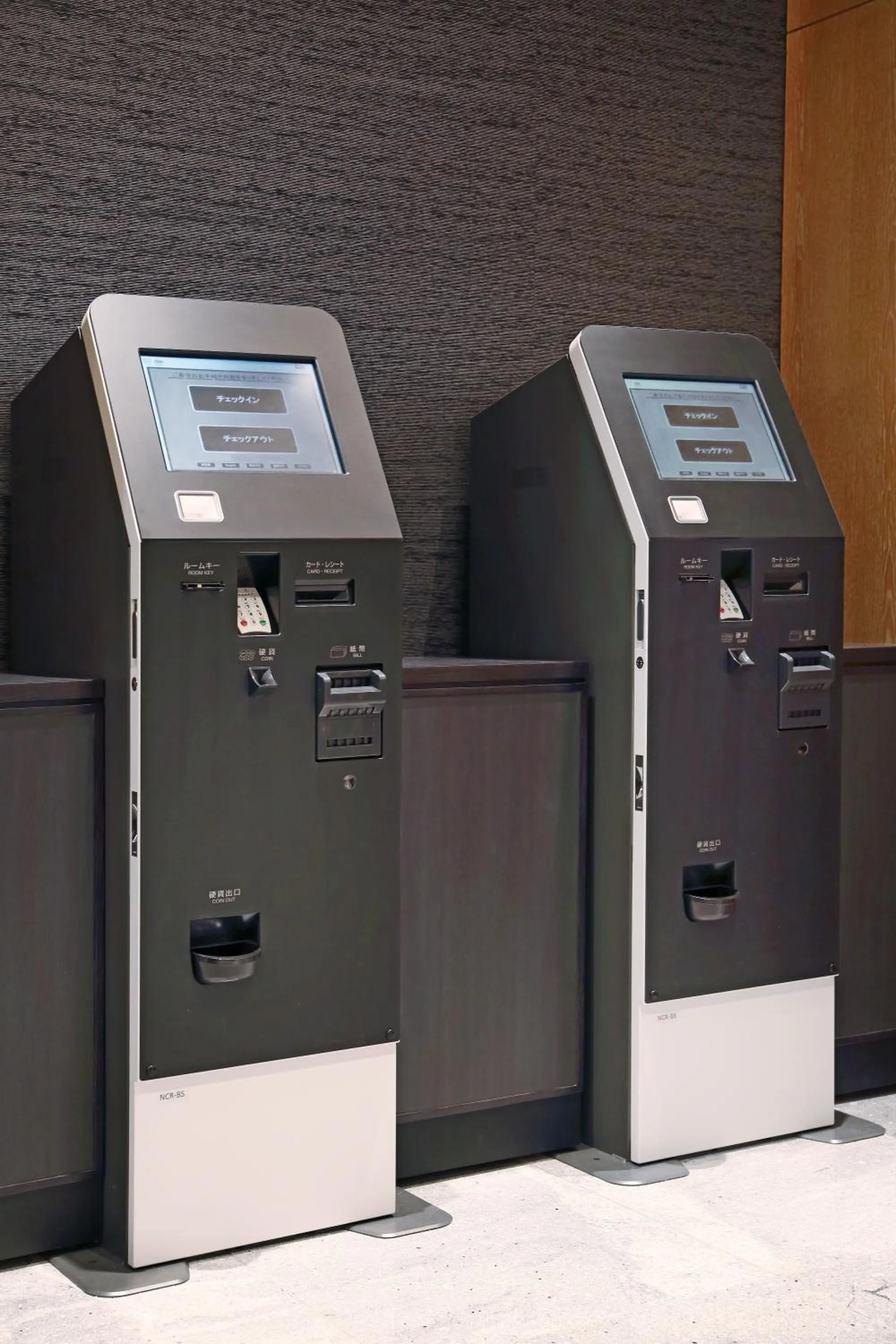 Lobby or reception in The Royal Park Hotel Kyoto Shijo