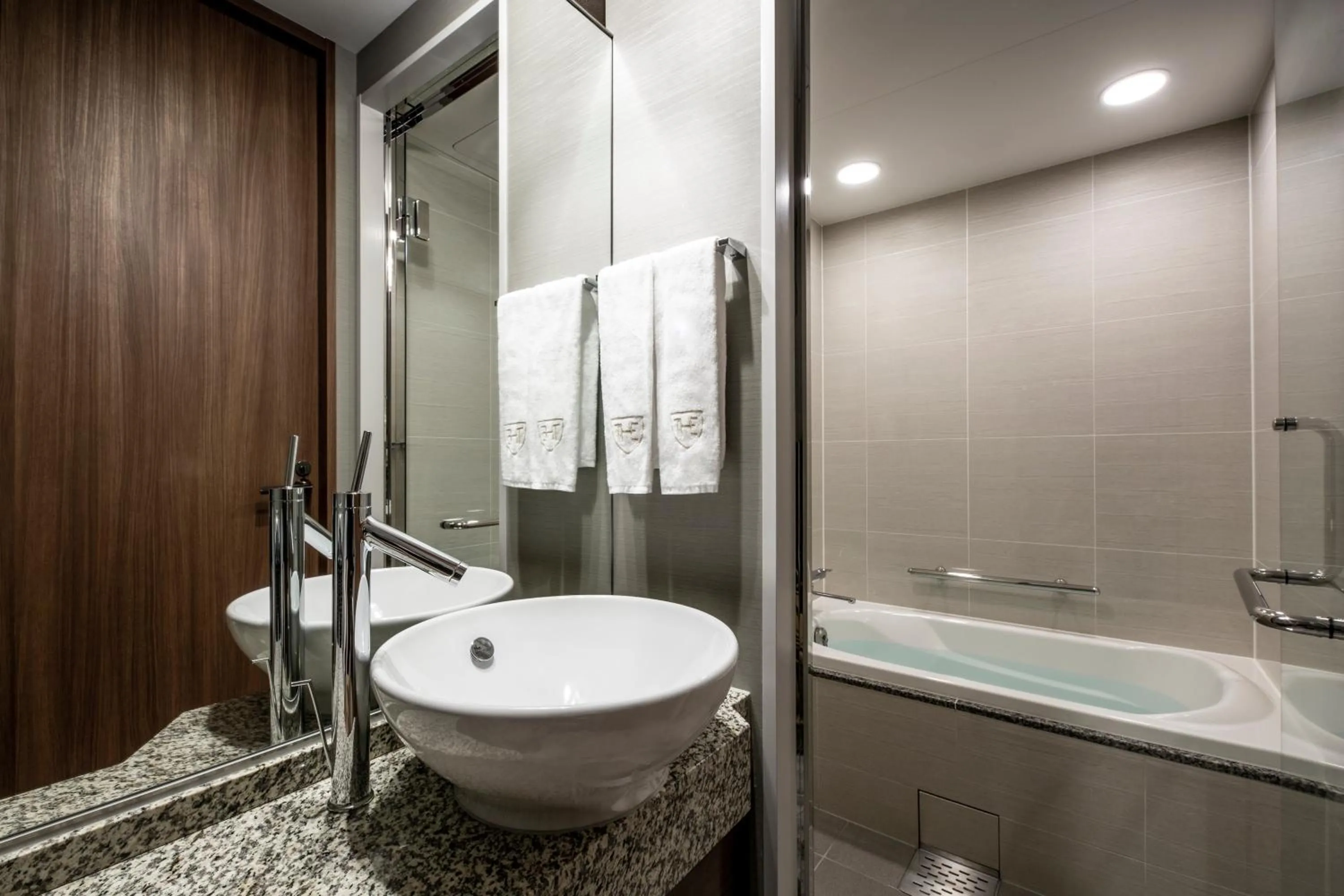 Bathroom in The Royal Park Hotel Kyoto Shijo