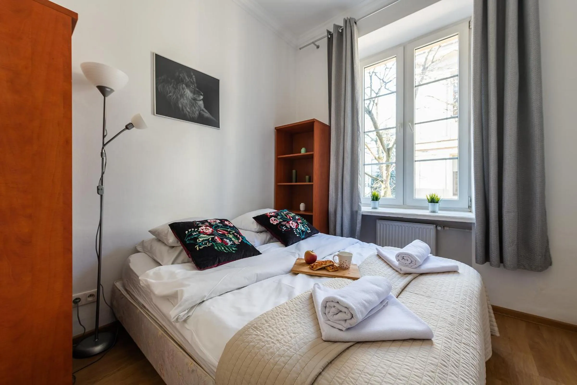 Bedroom, Bed in P&O Apartments Old Town