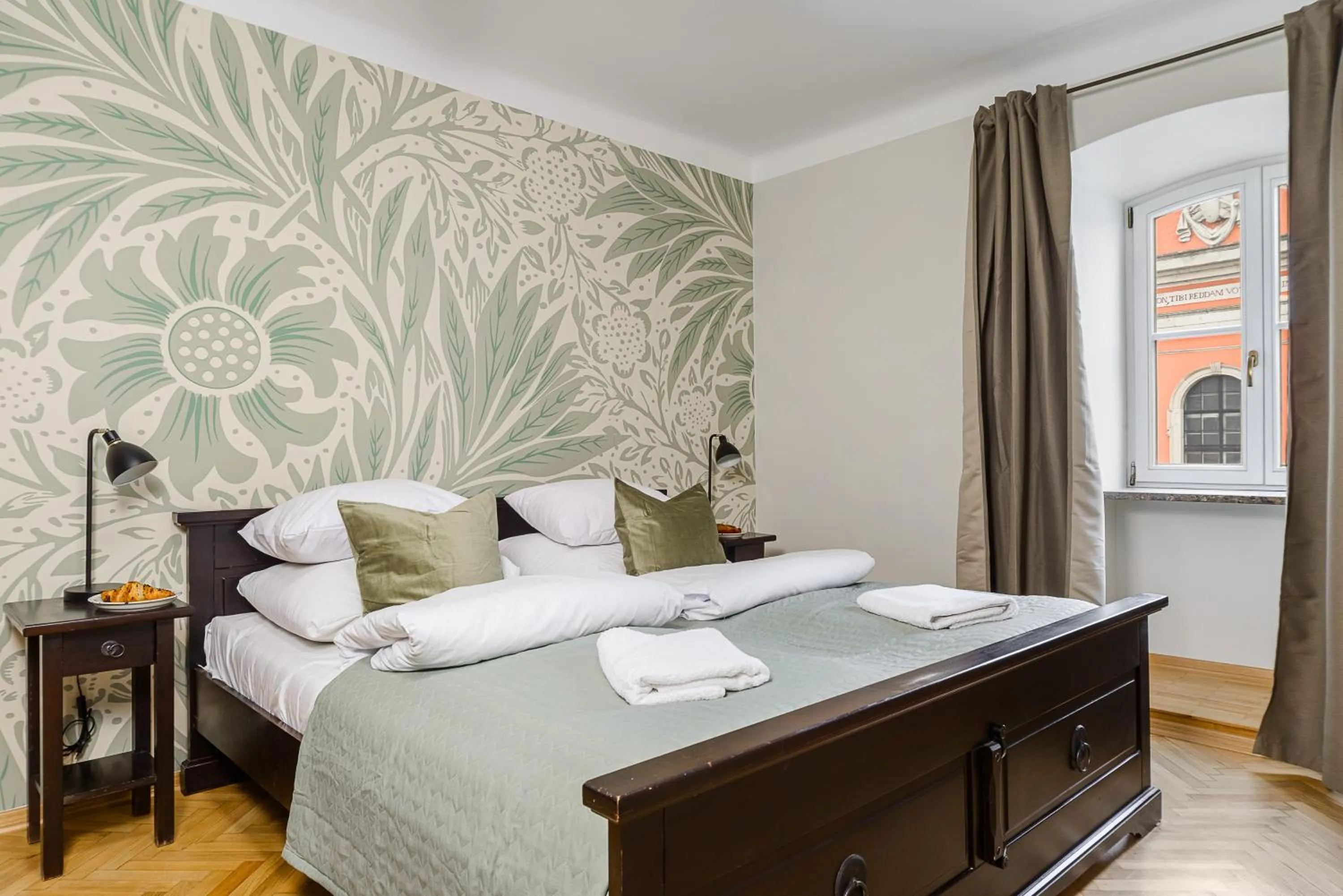 Bedroom, Bed in P&O Apartments Old Town