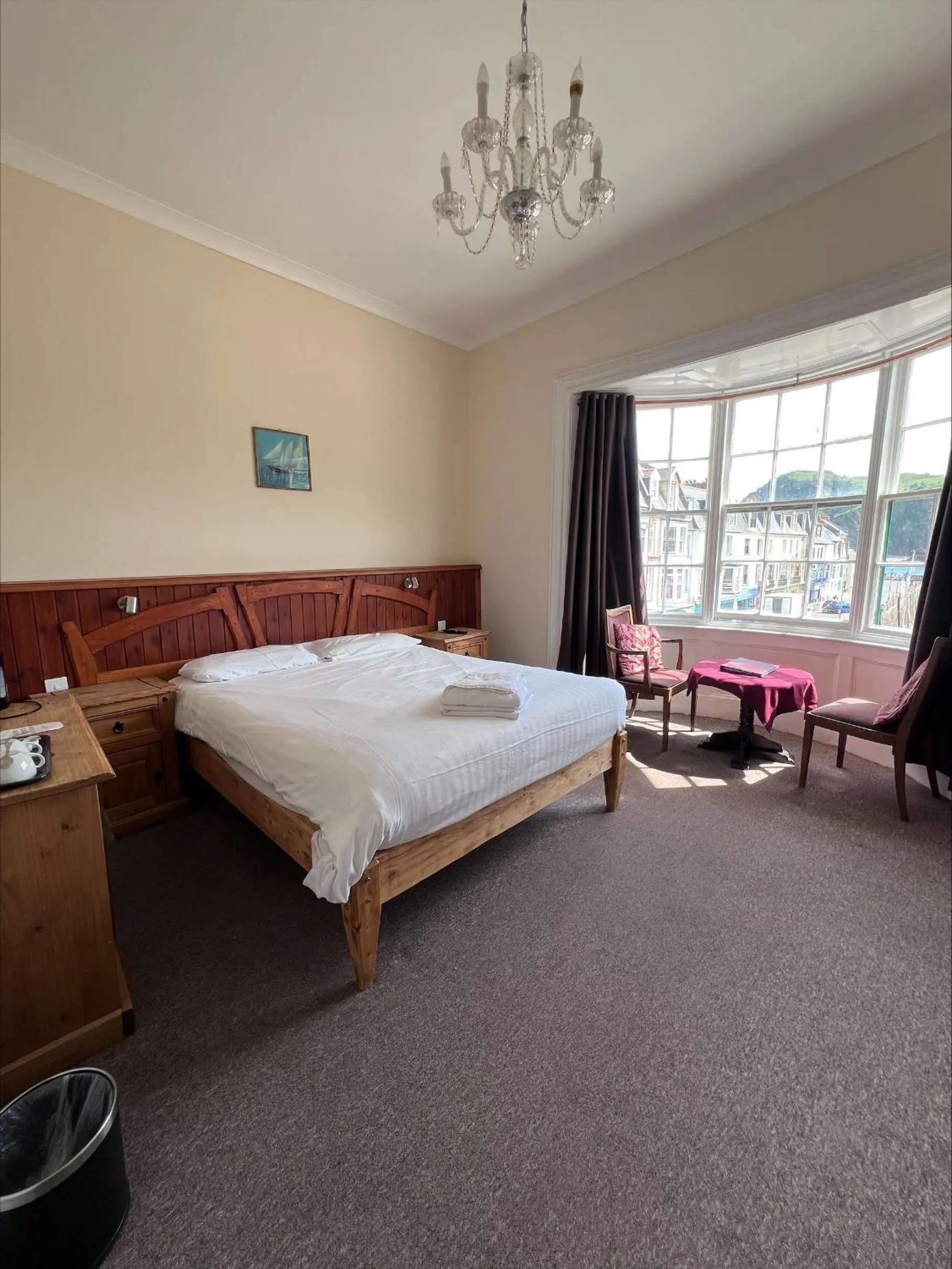 Bed in Royal Britannia Hotel