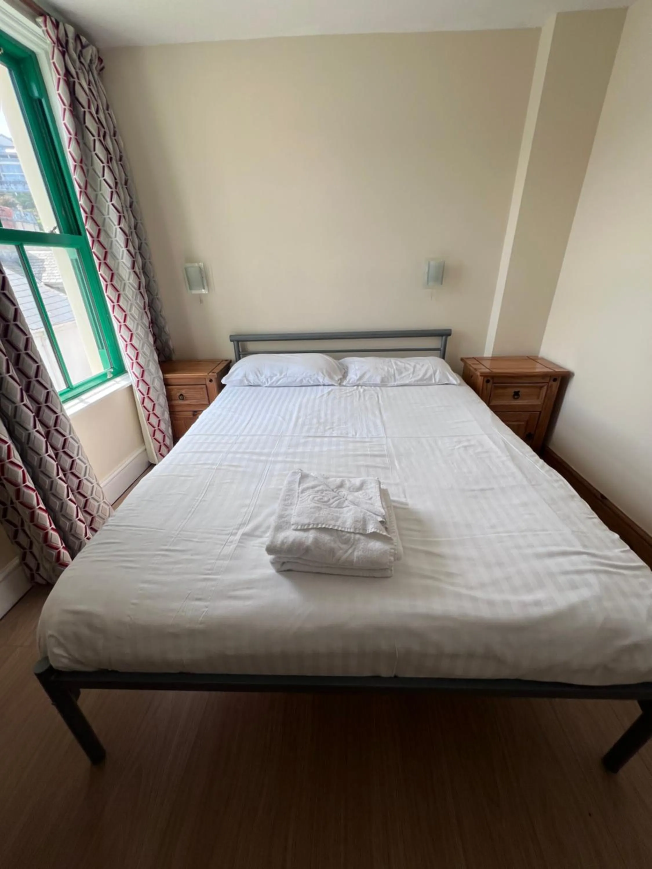 Bed in Royal Britannia Hotel