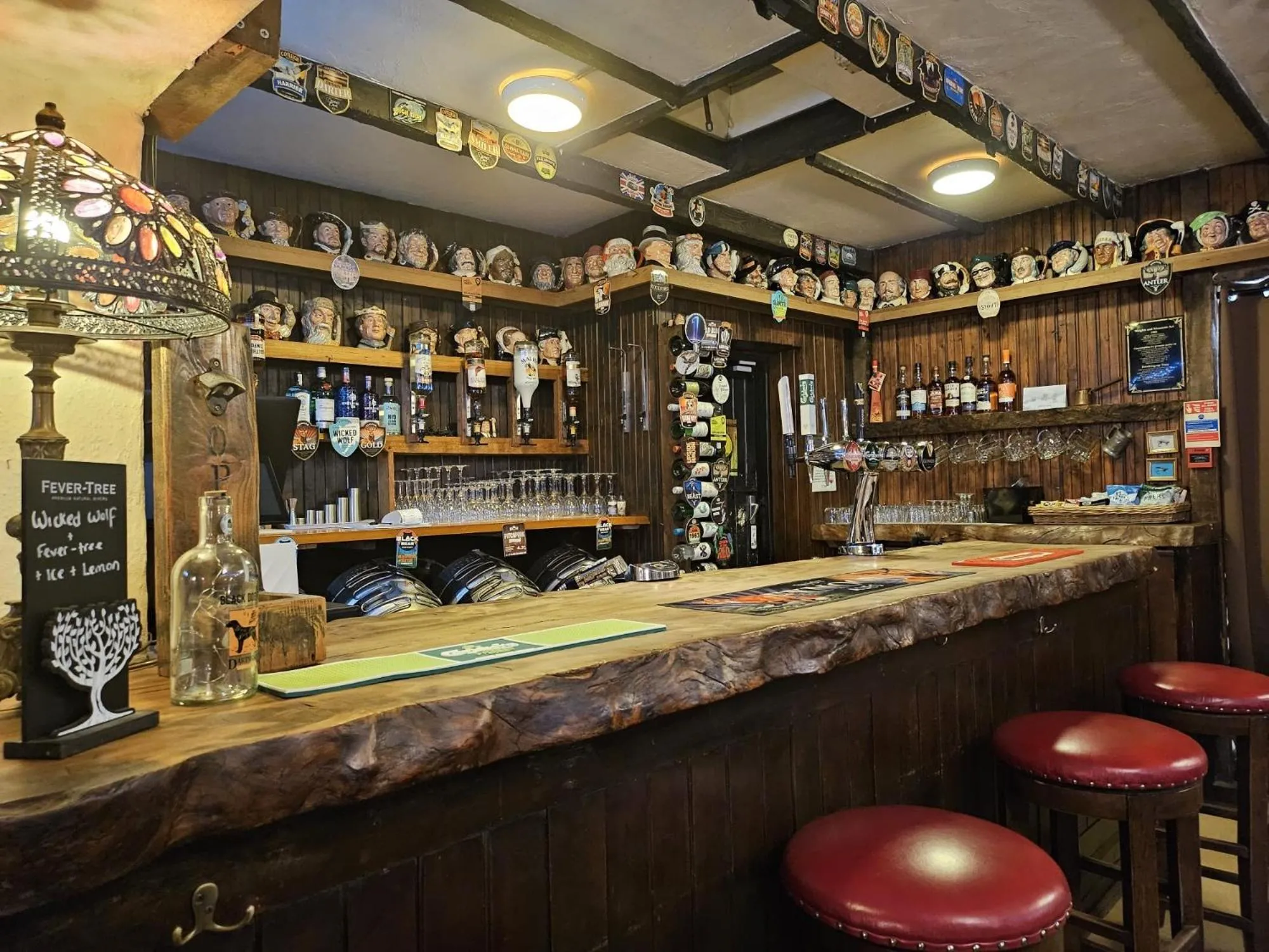 Lounge or bar in The Rockford Inn