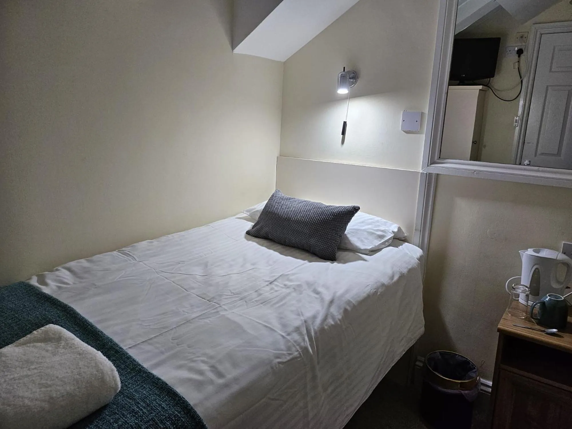 Bedroom, Bed in The Rockford Inn