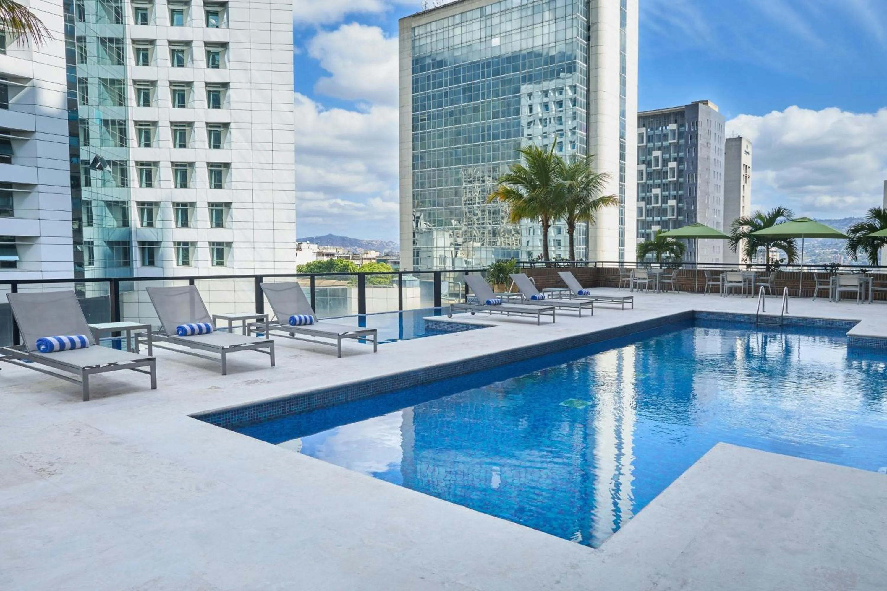 Fitness centre/facilities in Renaissance Caracas La Castellana Hotel