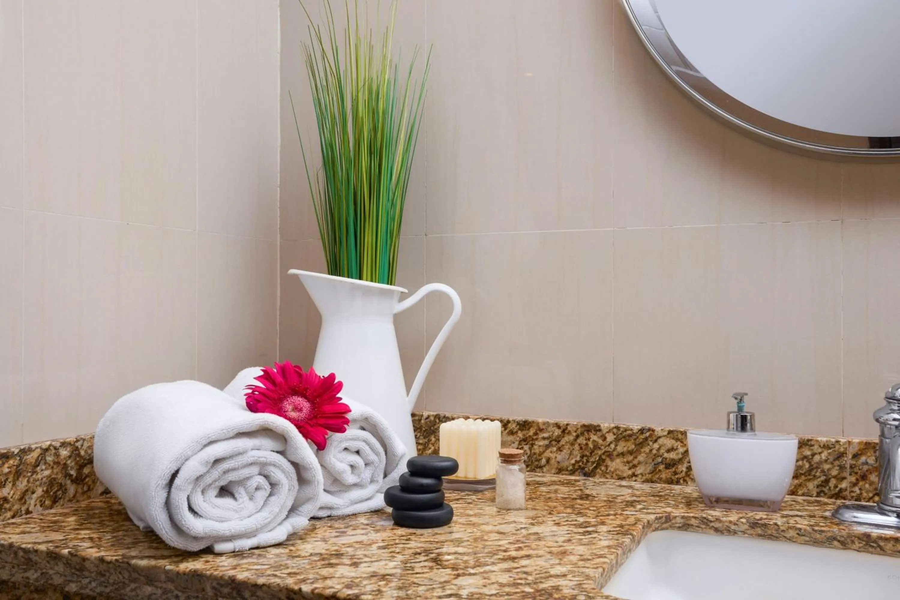 Spa and wellness centre/facilities in Renaissance Caracas La Castellana Hotel