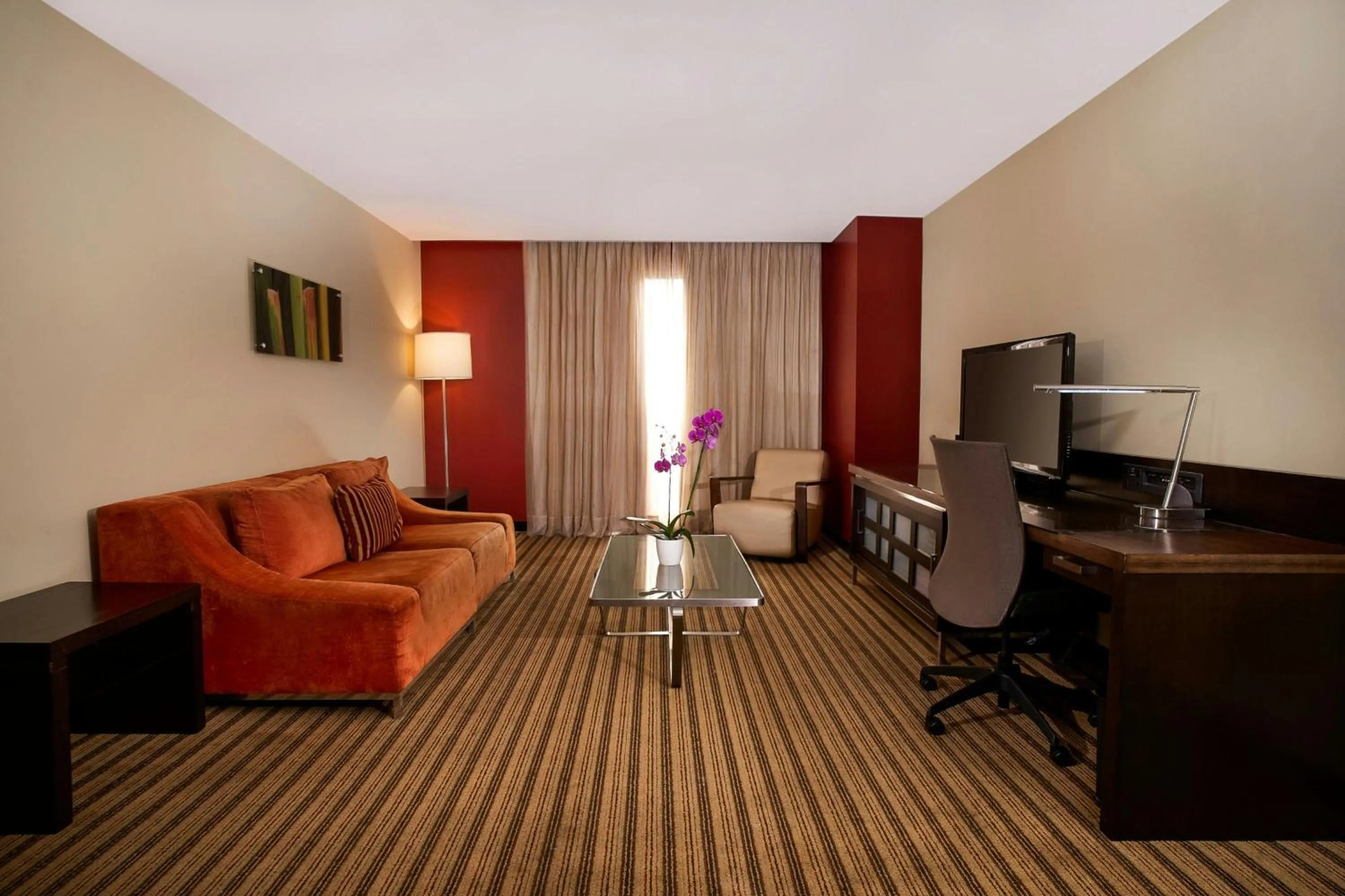 Photo of the whole room in Renaissance Caracas La Castellana Hotel