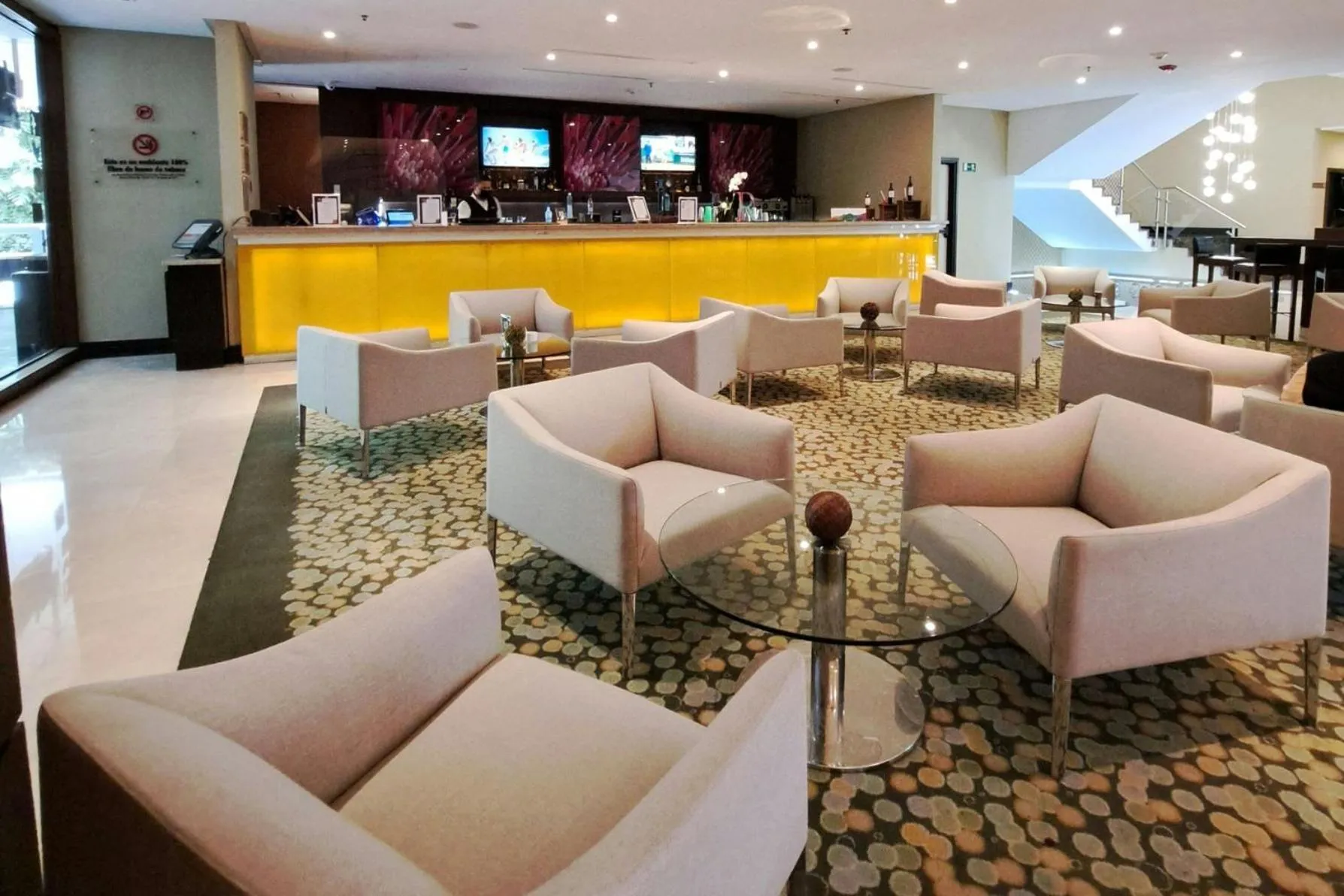 Lobby or reception in Renaissance Caracas La Castellana Hotel