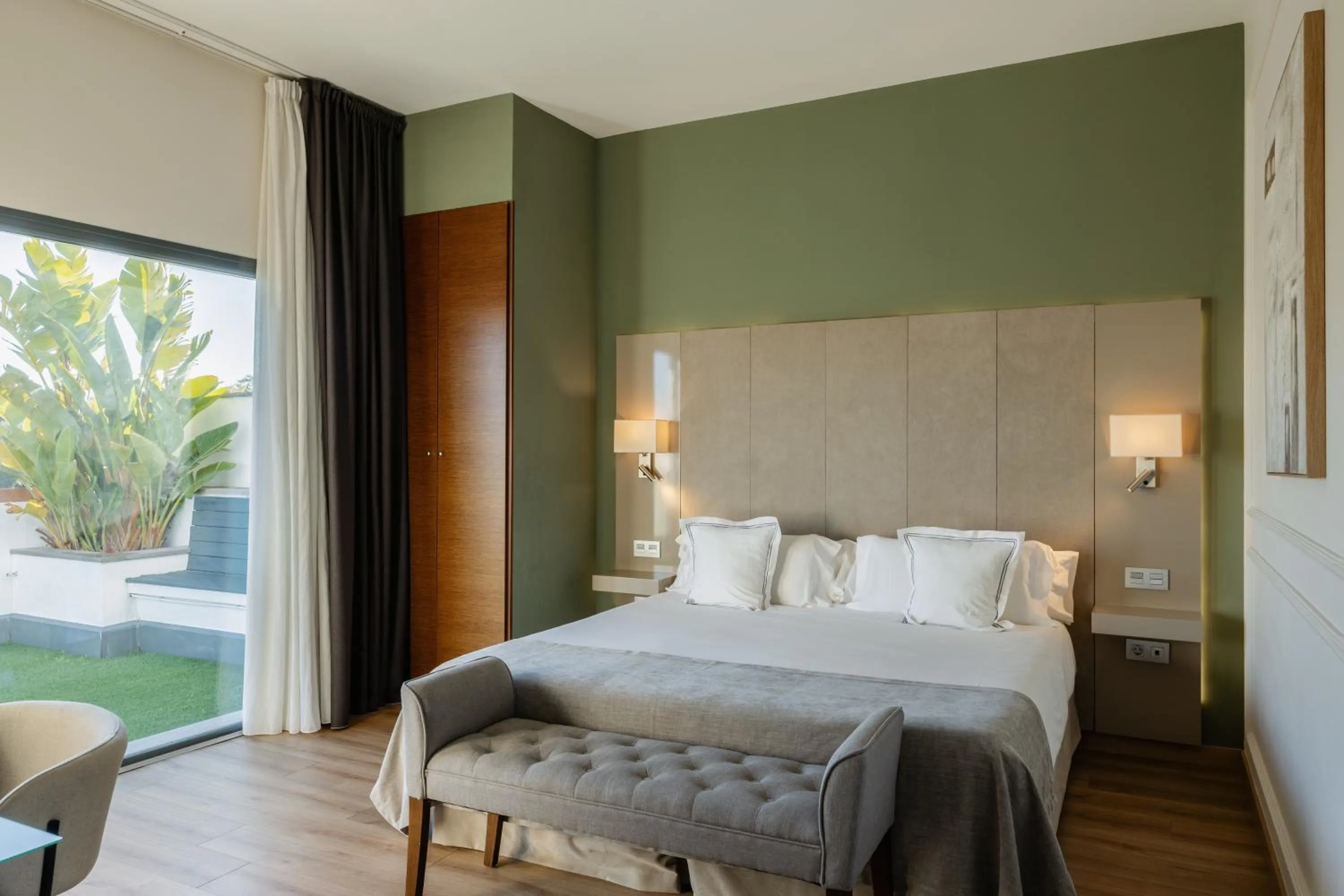 Bed in Sevilla Green Suites