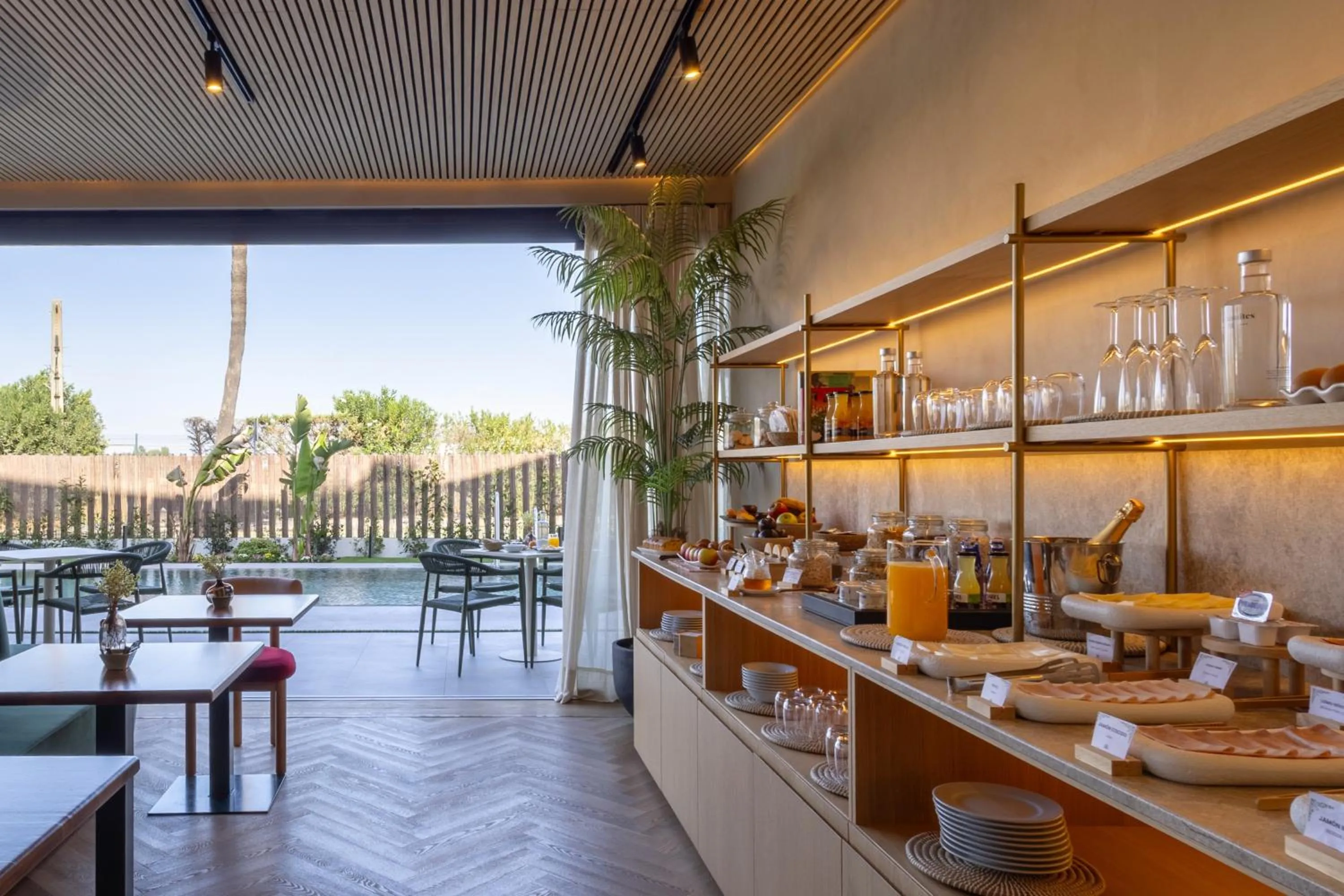 Breakfast in Sevilla Green Suites