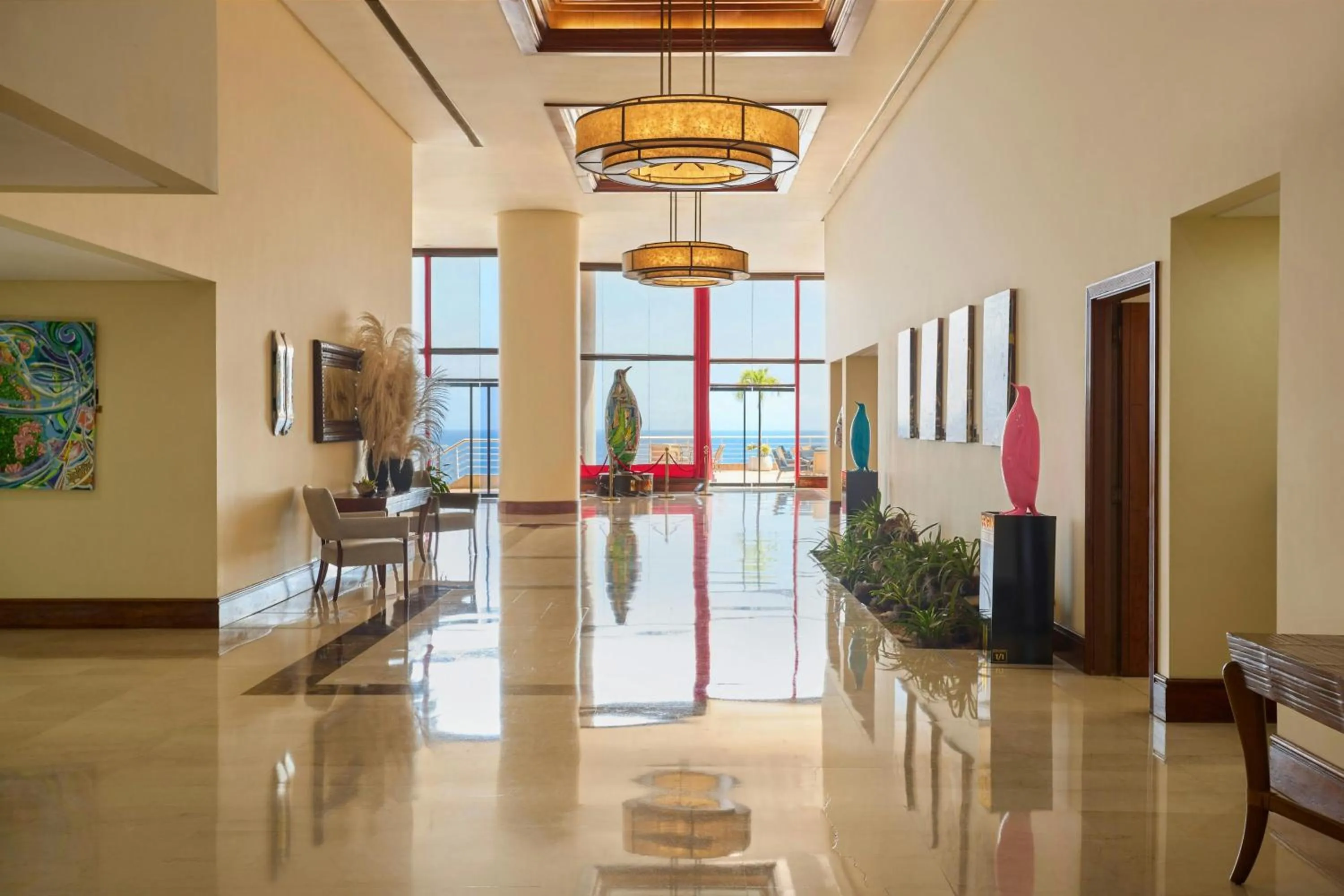Lobby or reception in Marriott Venezuela Hotel Playa Grande