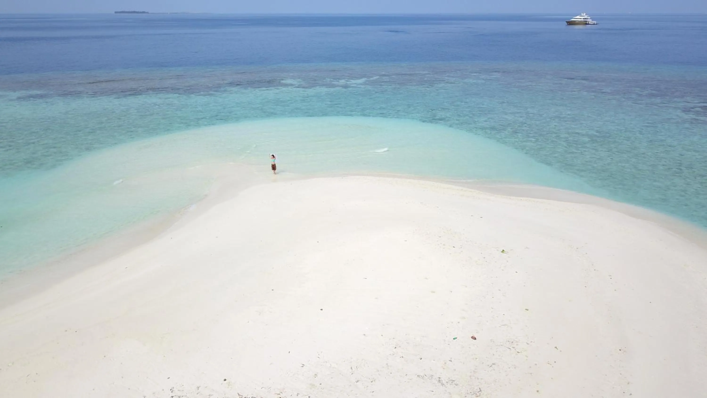 Spring in Island Home Inn