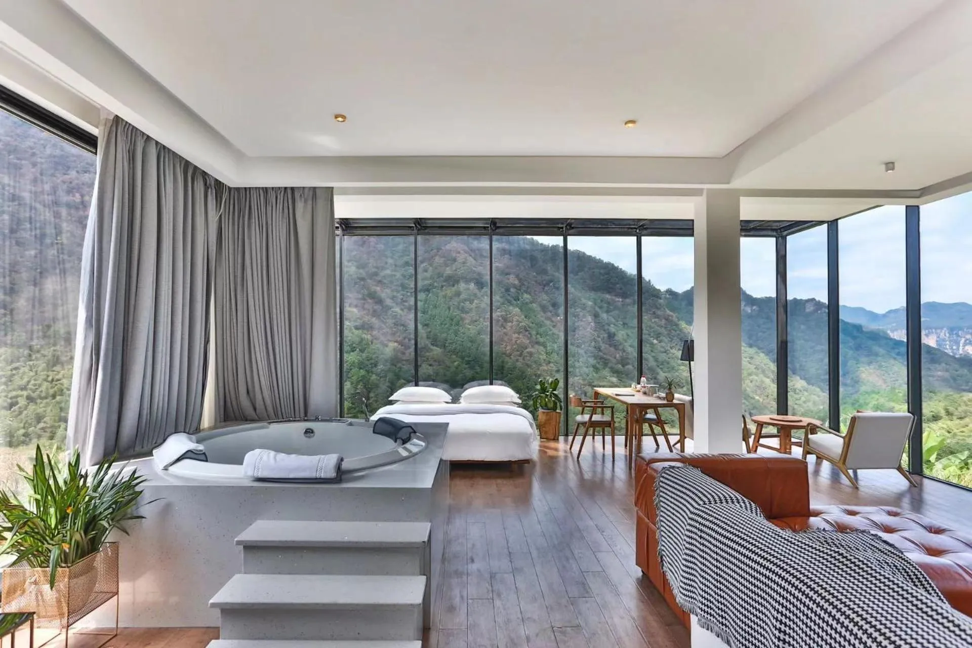 Natural landscape in Purespace