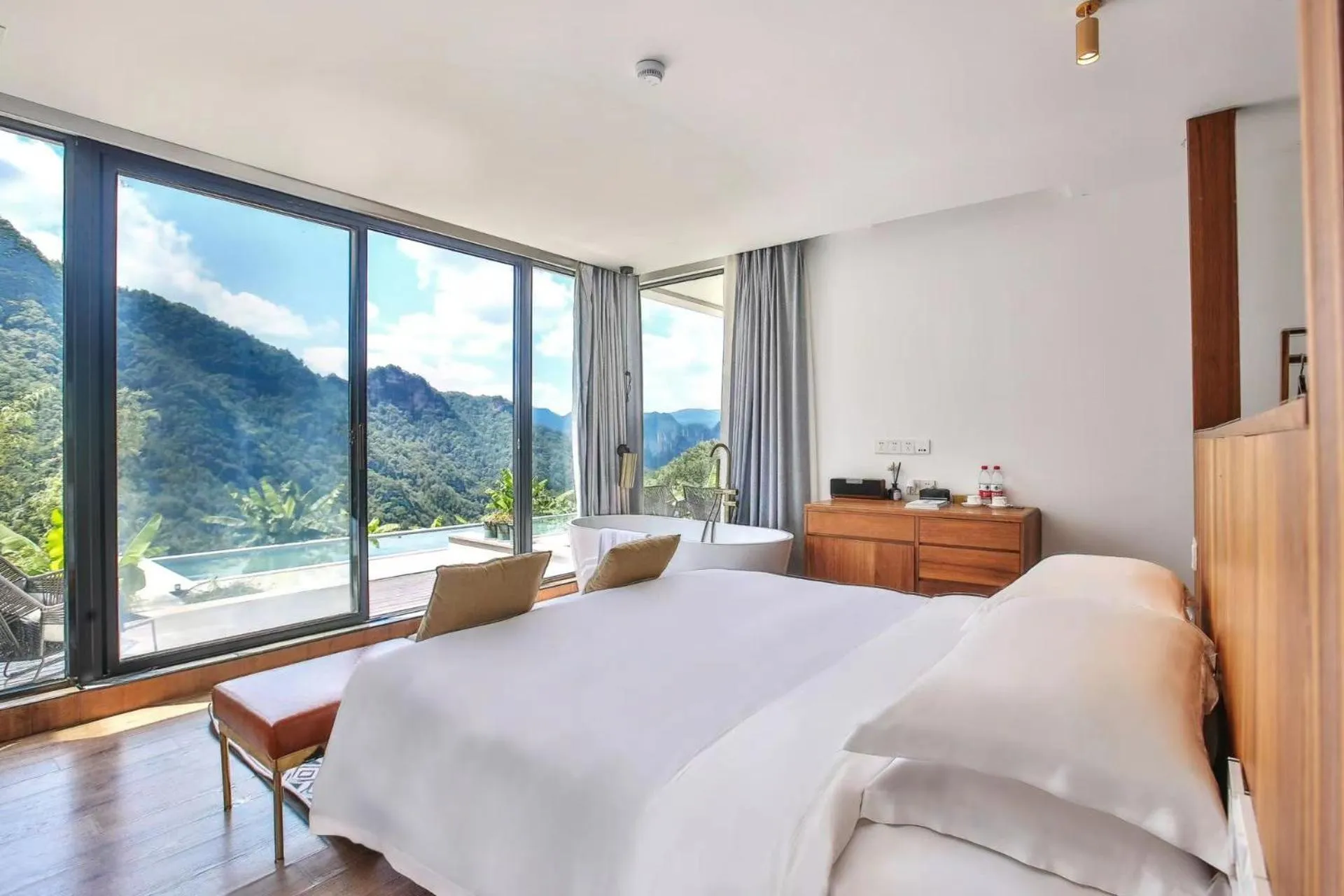 Natural landscape, Bed in Purespace