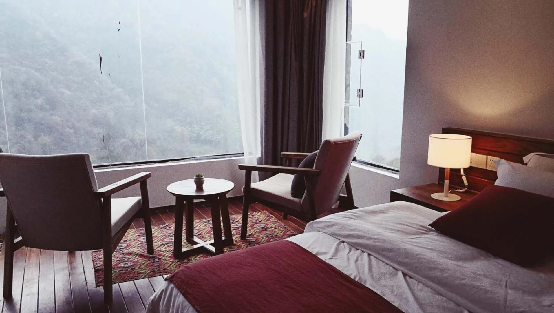 Bedroom, Bed in Purespace