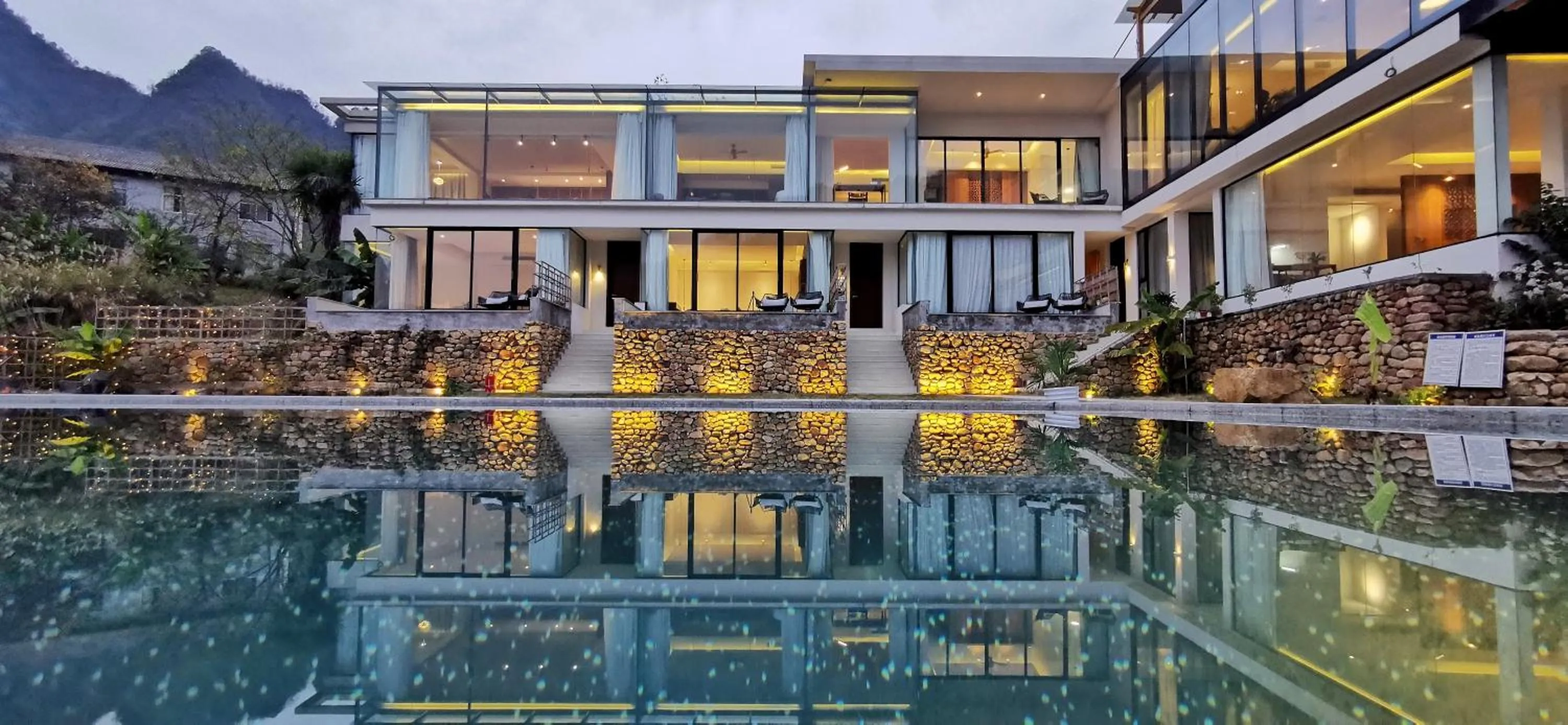 Property building in Purespace