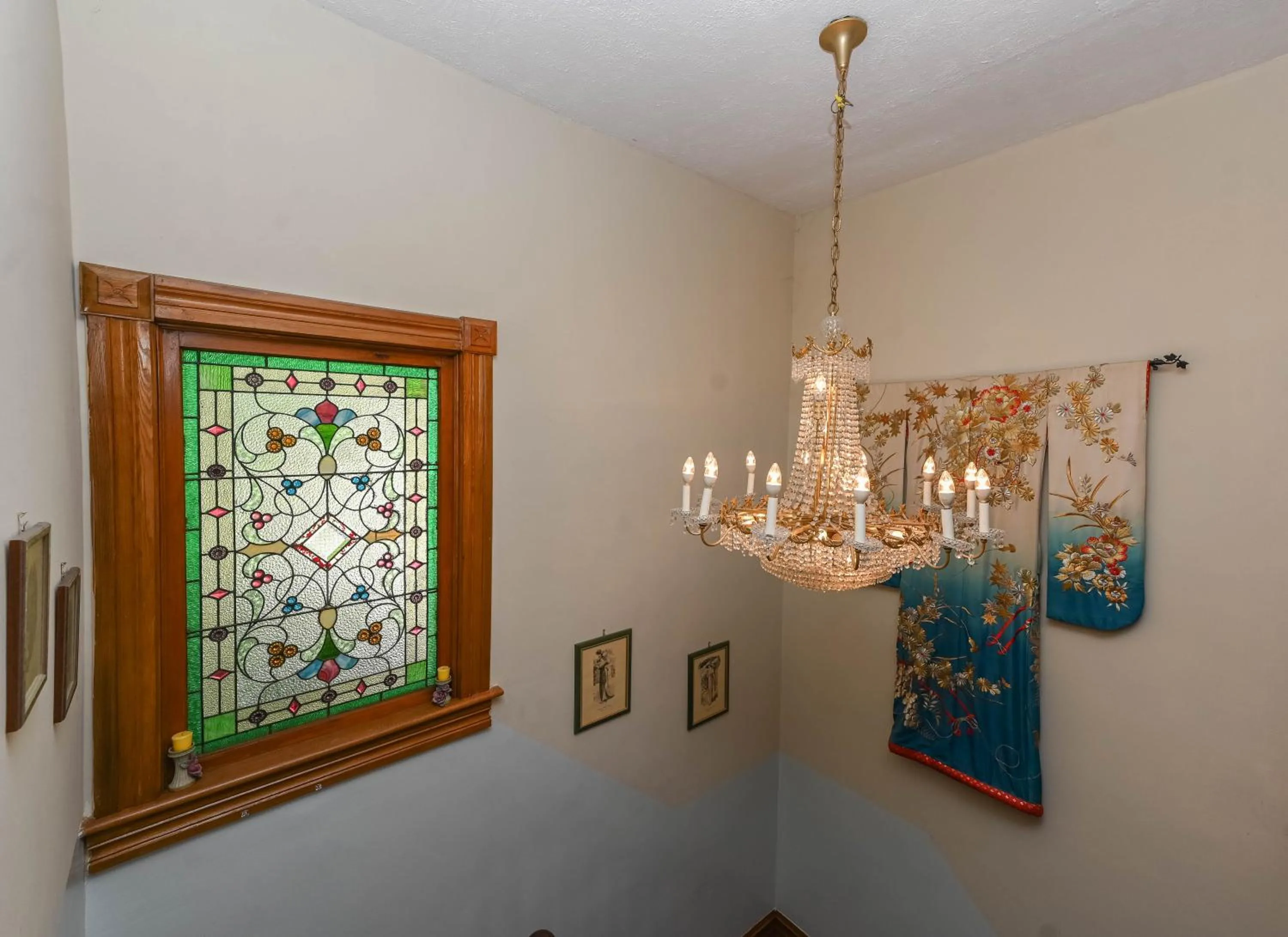 Decorative detail in Niagara Inn Bed and Breakfast
