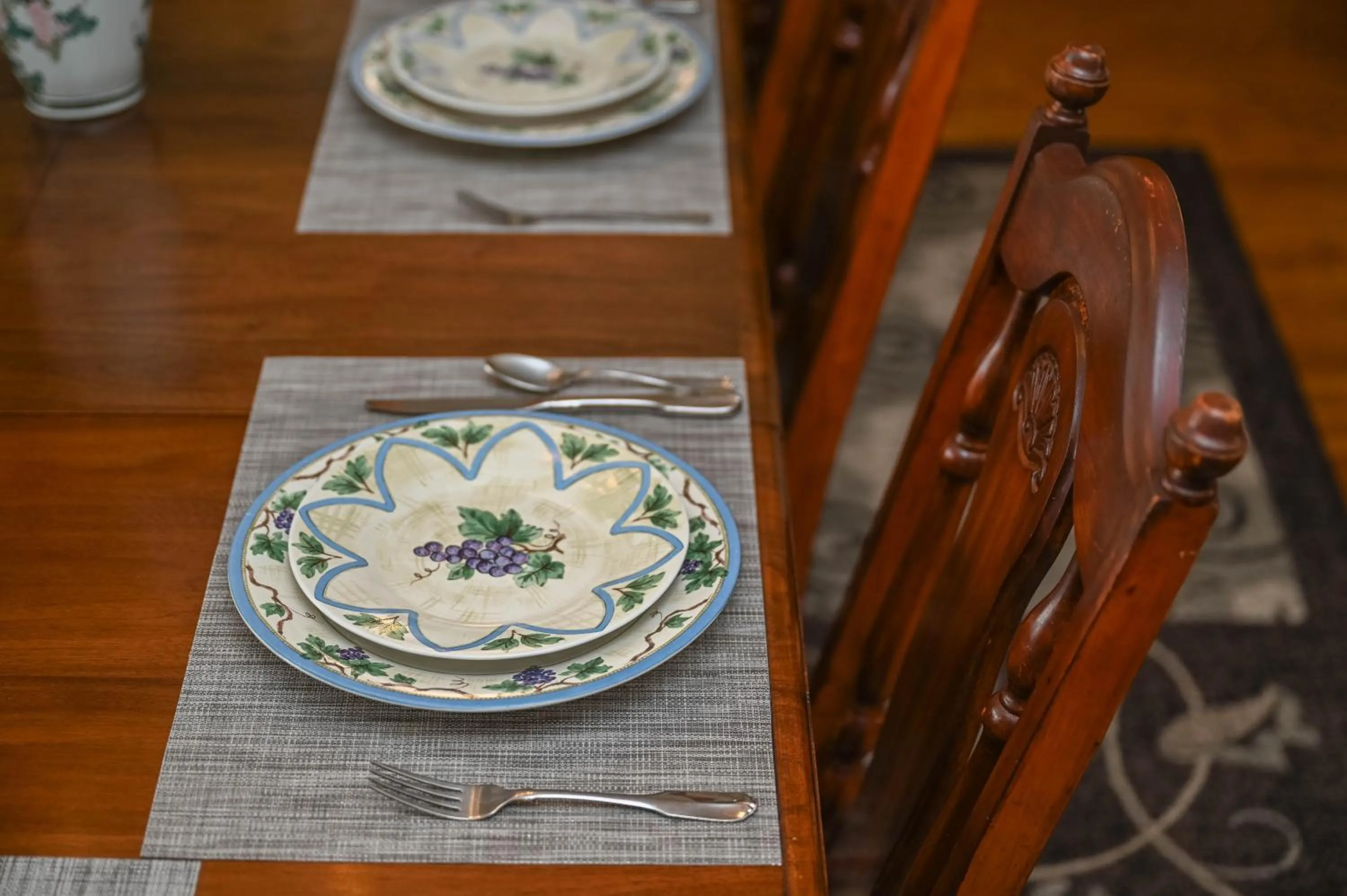 Restaurant/places to eat in Niagara Inn Bed and Breakfast