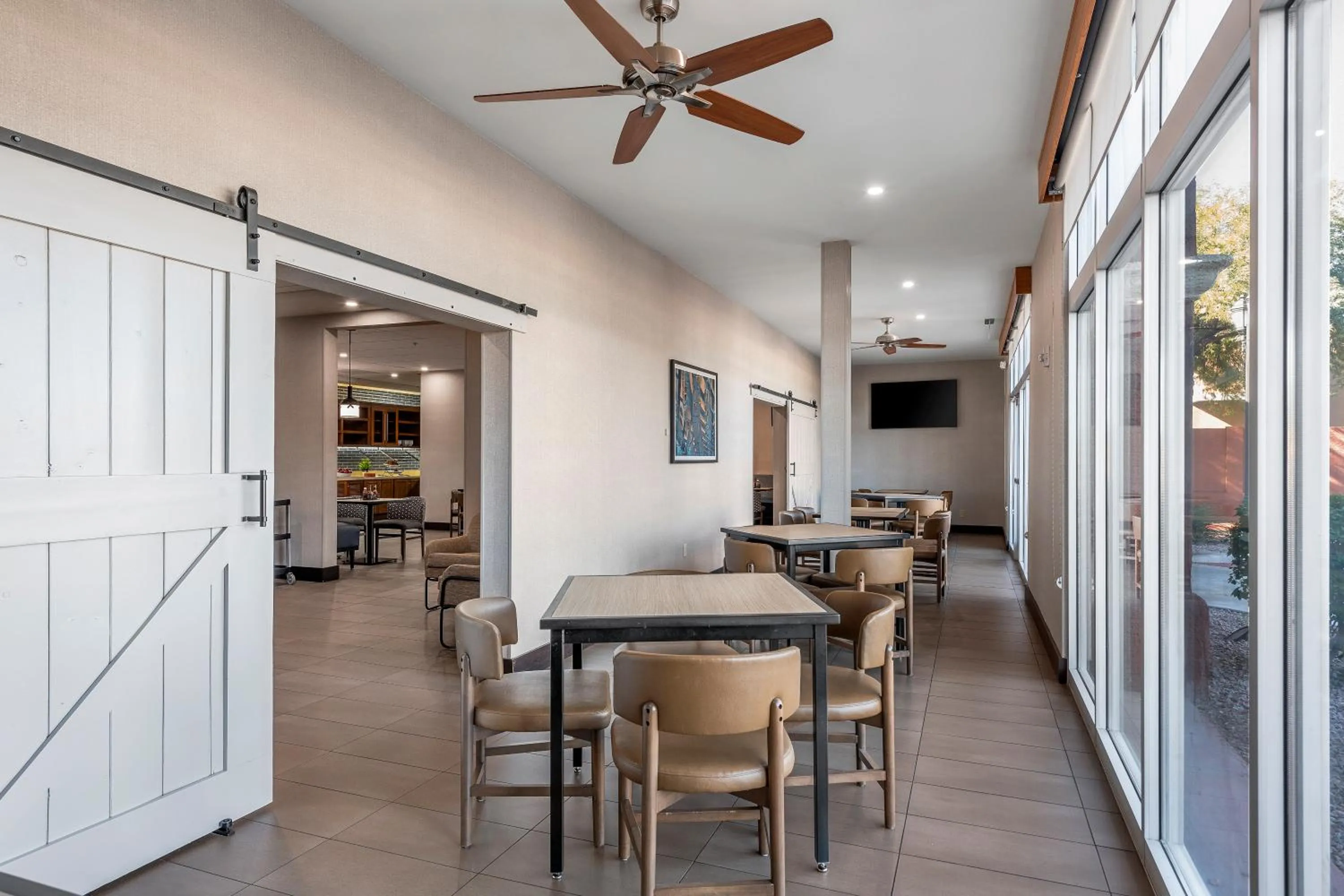 Breakfast in Hyatt Place Phoenix Chandler - Fashion Center