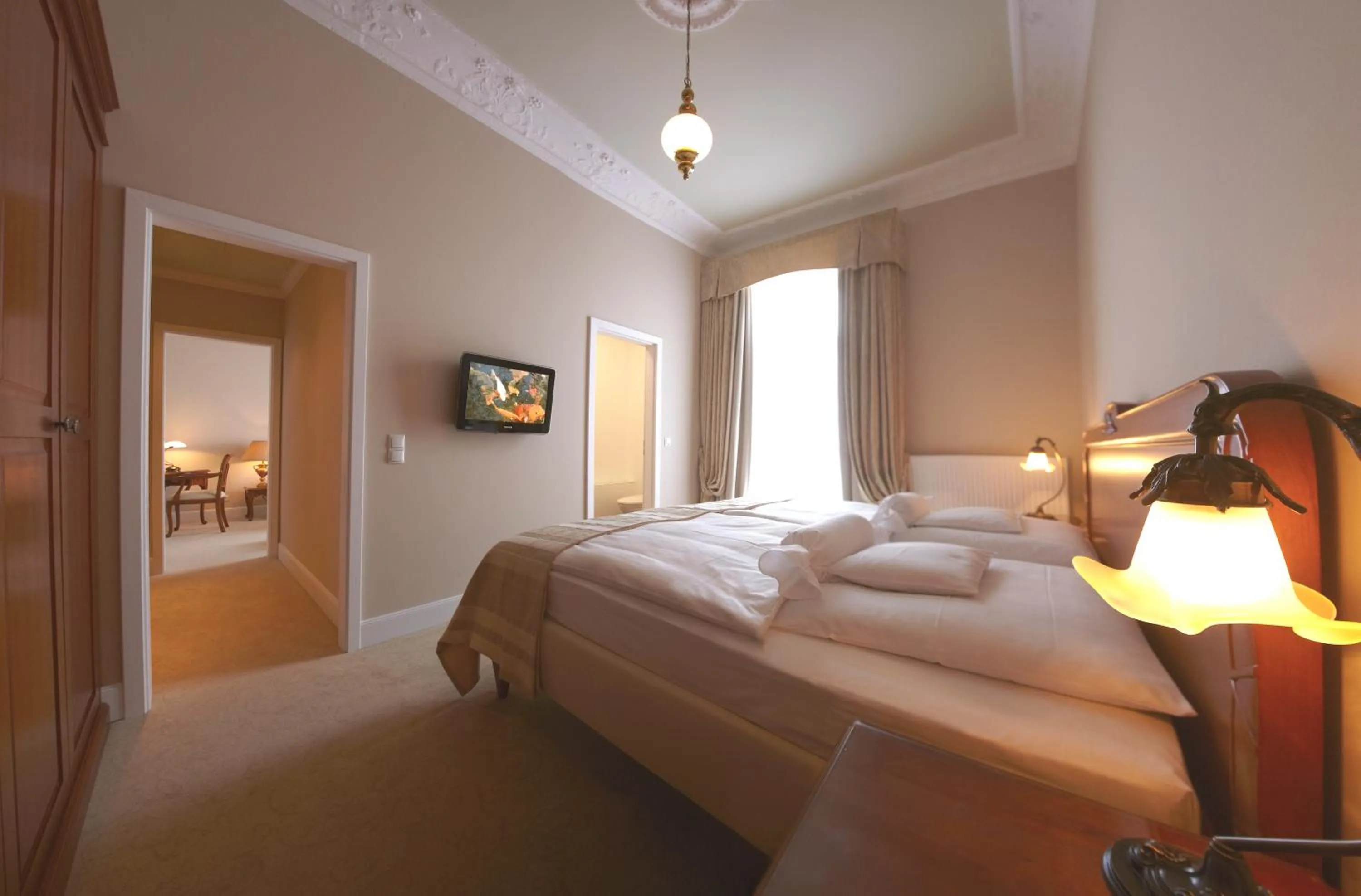 Bed in Hotel Miramar