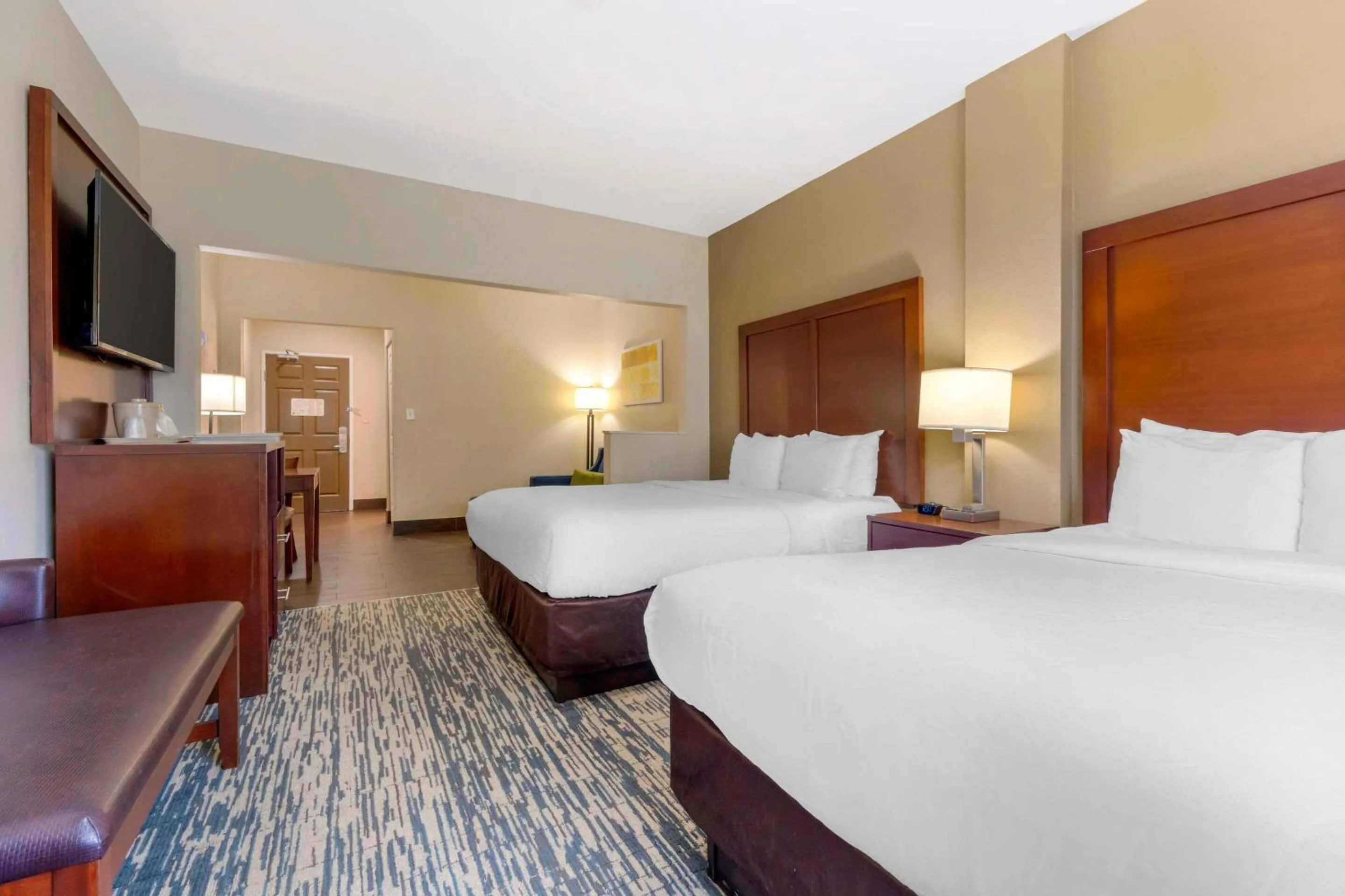 Bedroom, Bed in Comfort Suites Keeneland