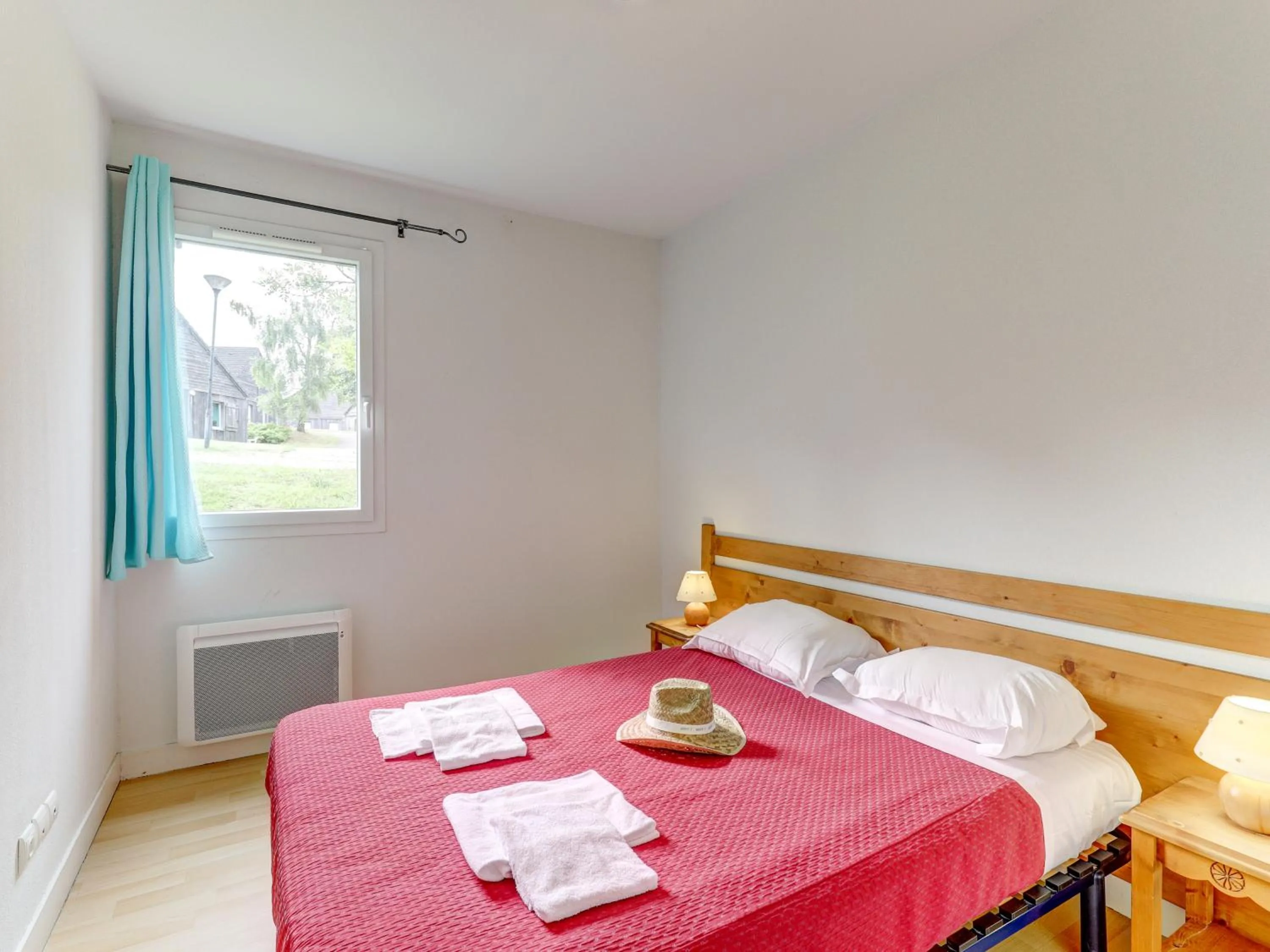 Bedroom, Bed in Vacancéole - Residence le Domaine du Bosquet