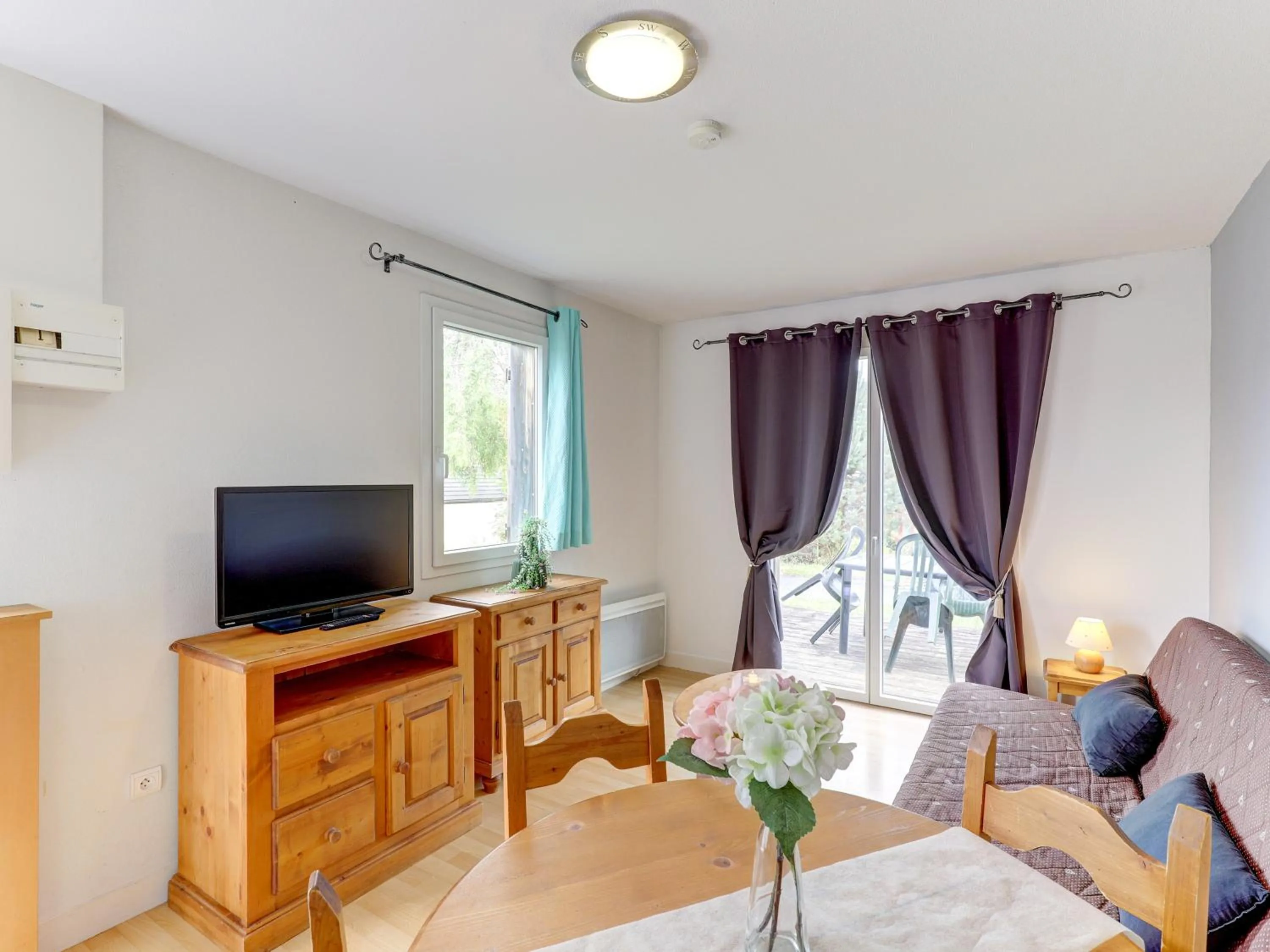 Living room in Vacancéole - Residence le Domaine du Bosquet