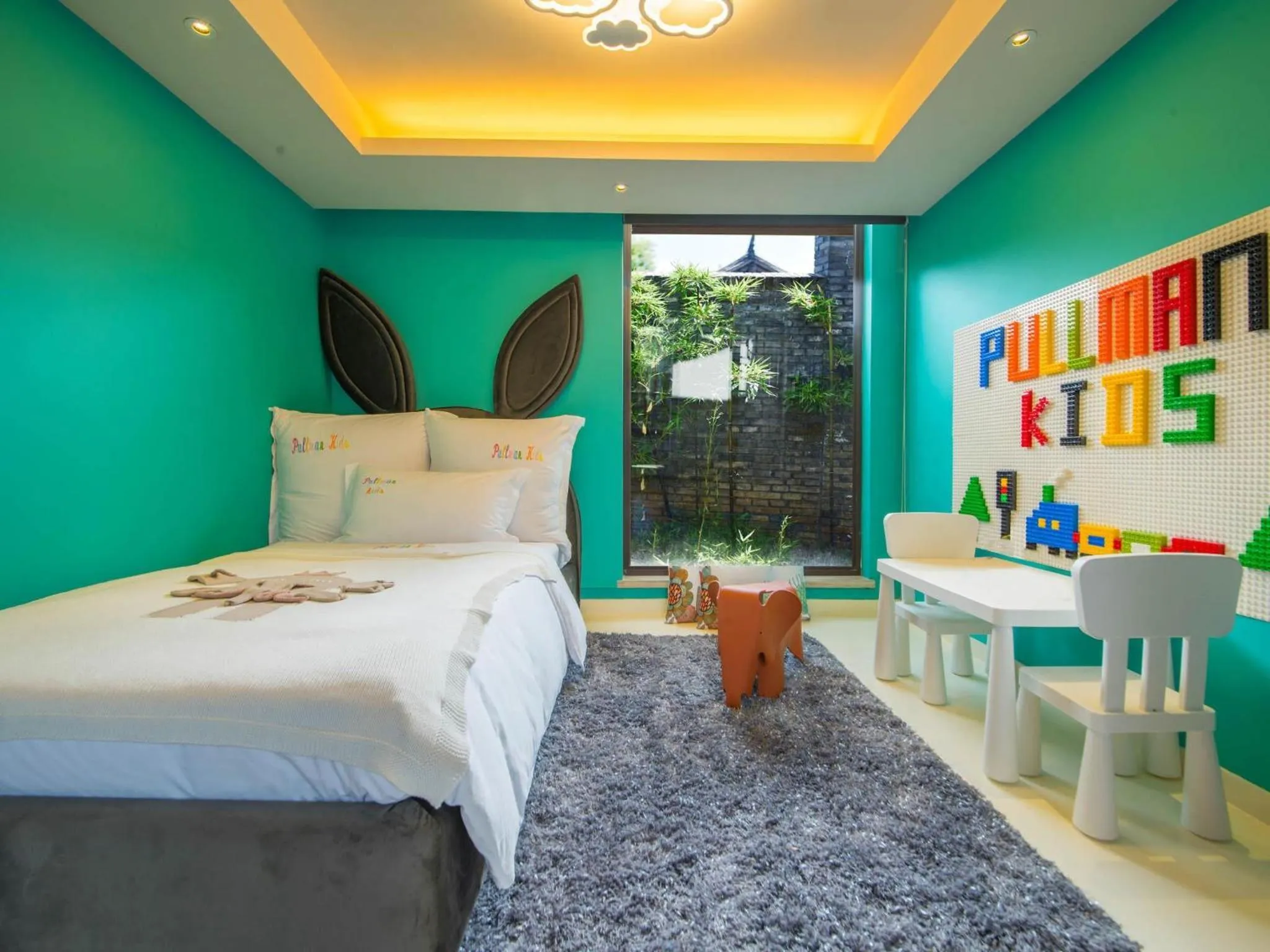 Bedroom, Bed in Pullman Lijiang Resort & Spa