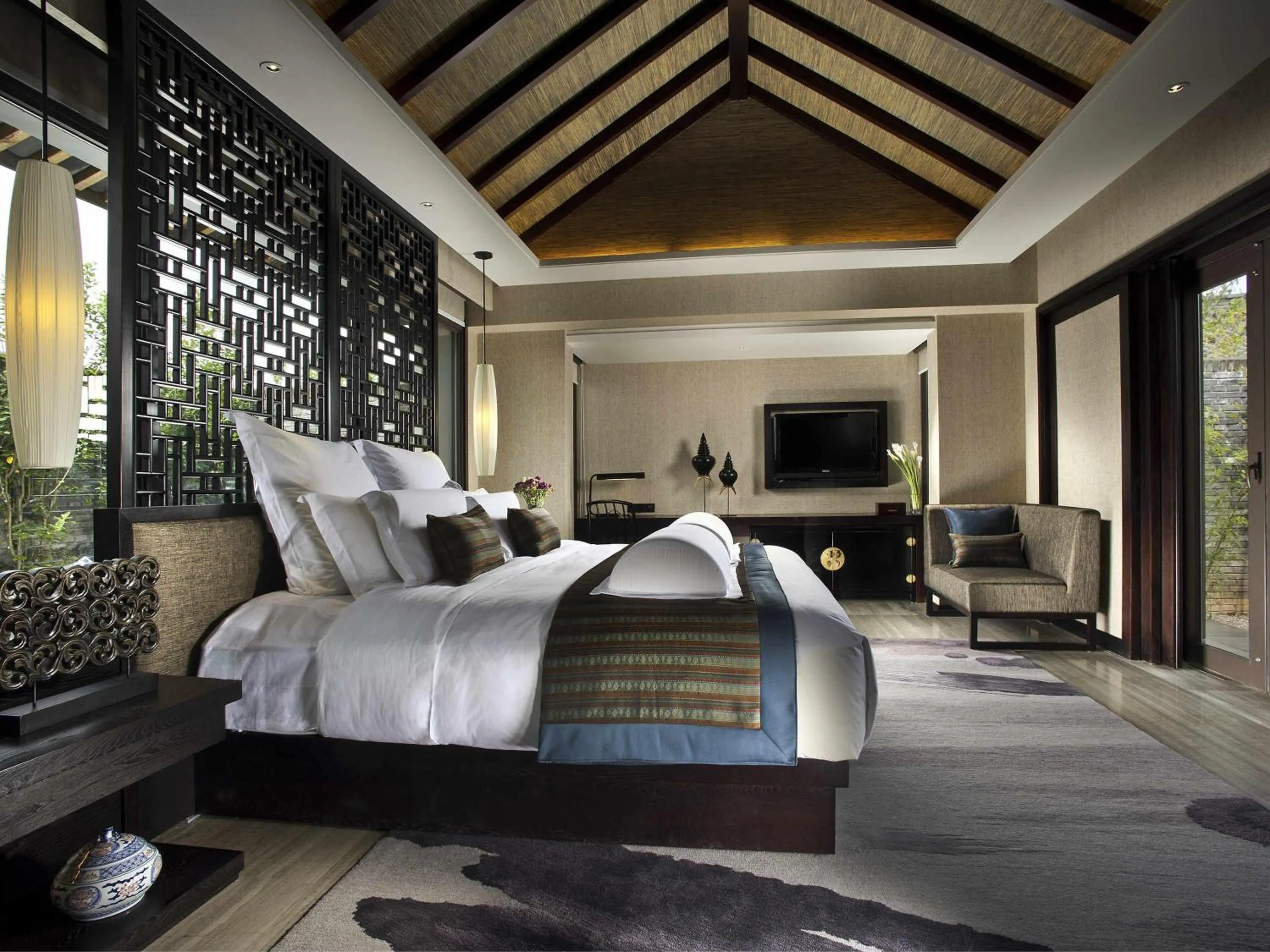 Bedroom, Bed in Pullman Lijiang Resort & Spa