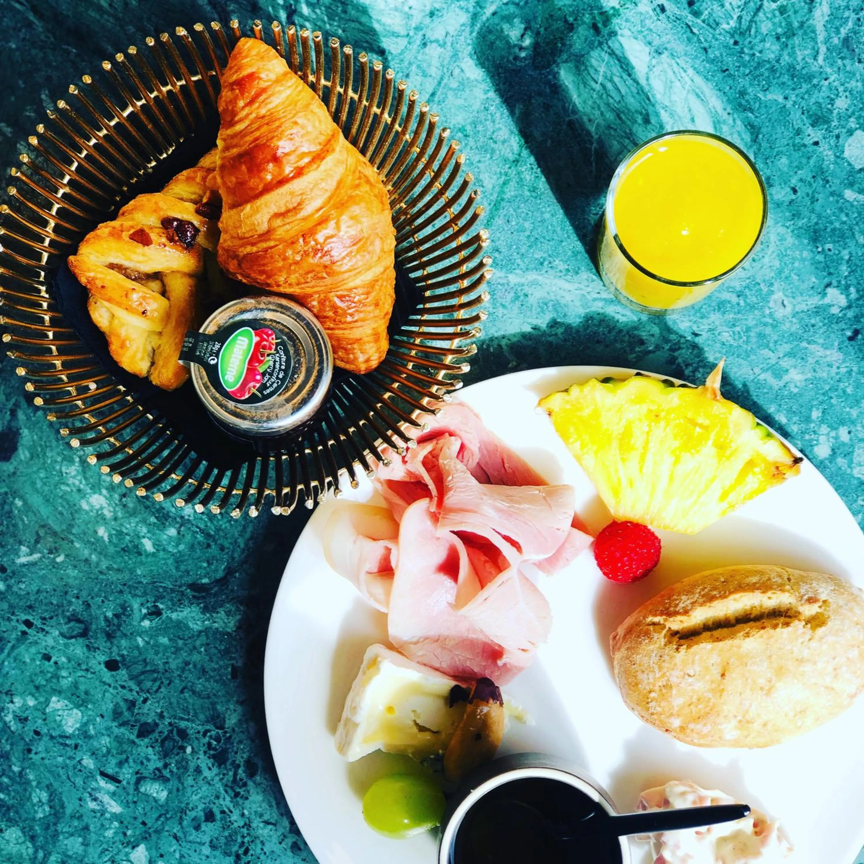 Food close-up in HasHotel