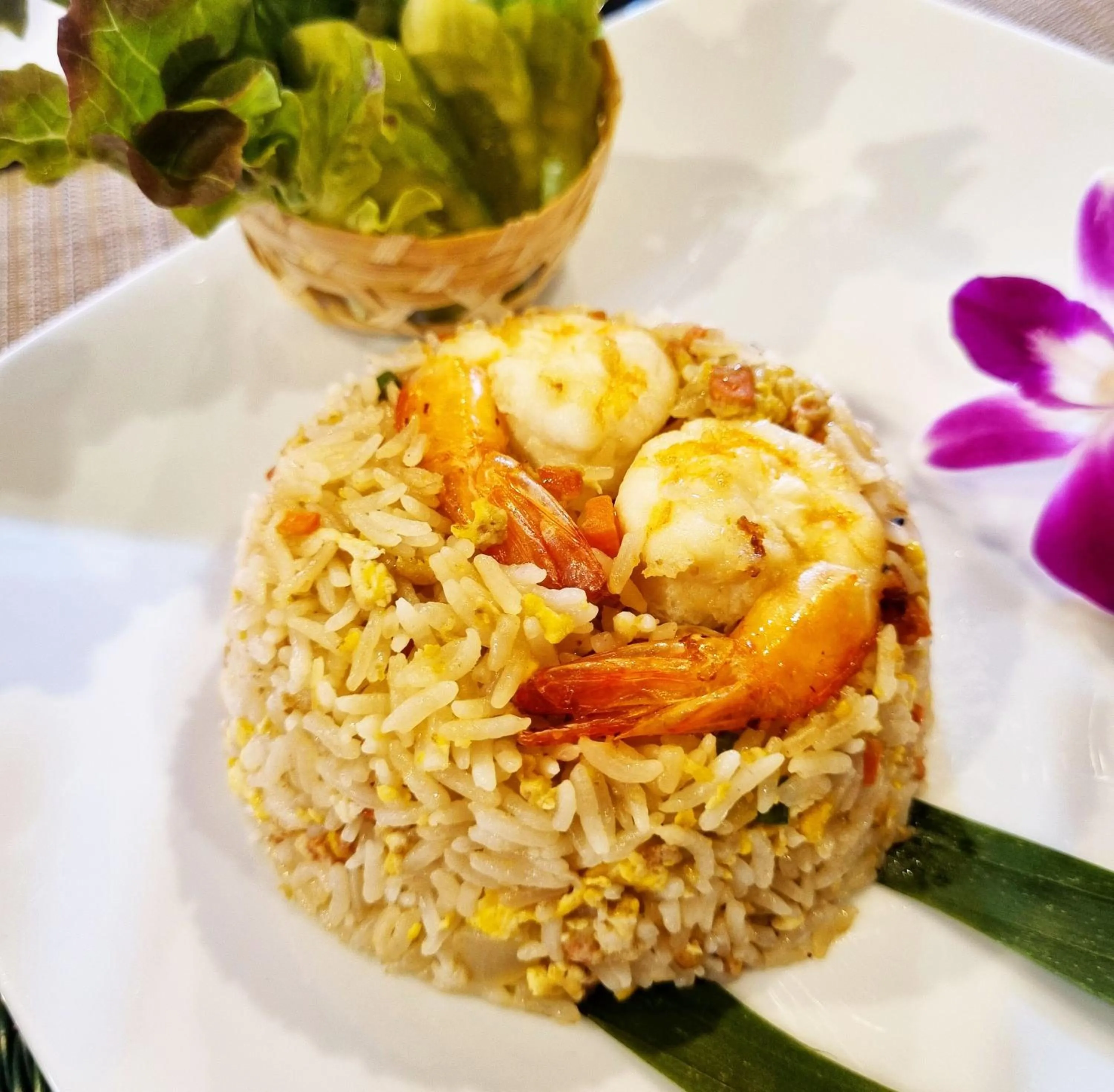 Asian breakfast in Focal Local Bed & Breakfast