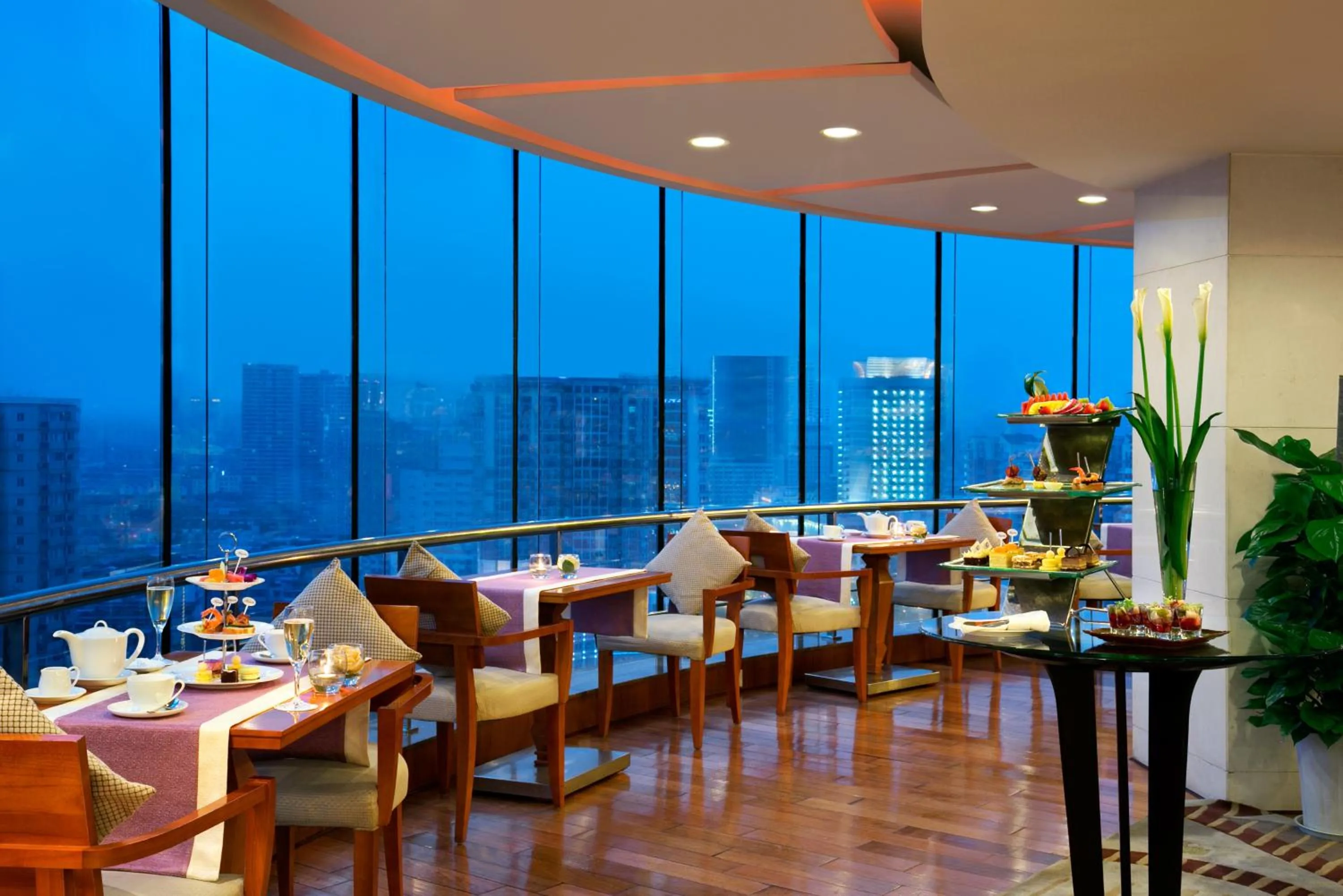 Restaurant/places to eat in Kempinski Hotel Chengdu-City Center