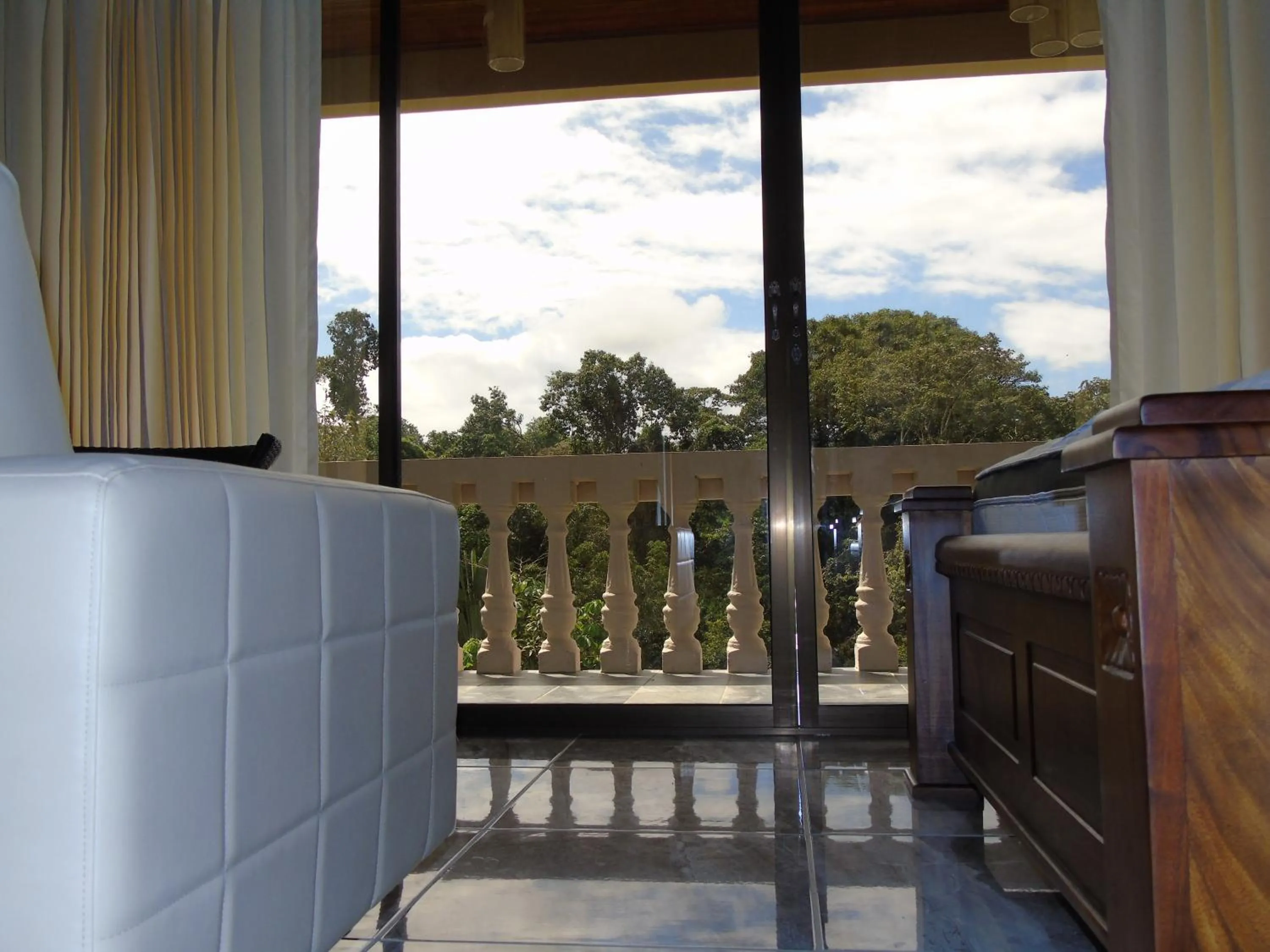Balcony/Terrace in Hotel Margarita and Tour Operator Drake Bay