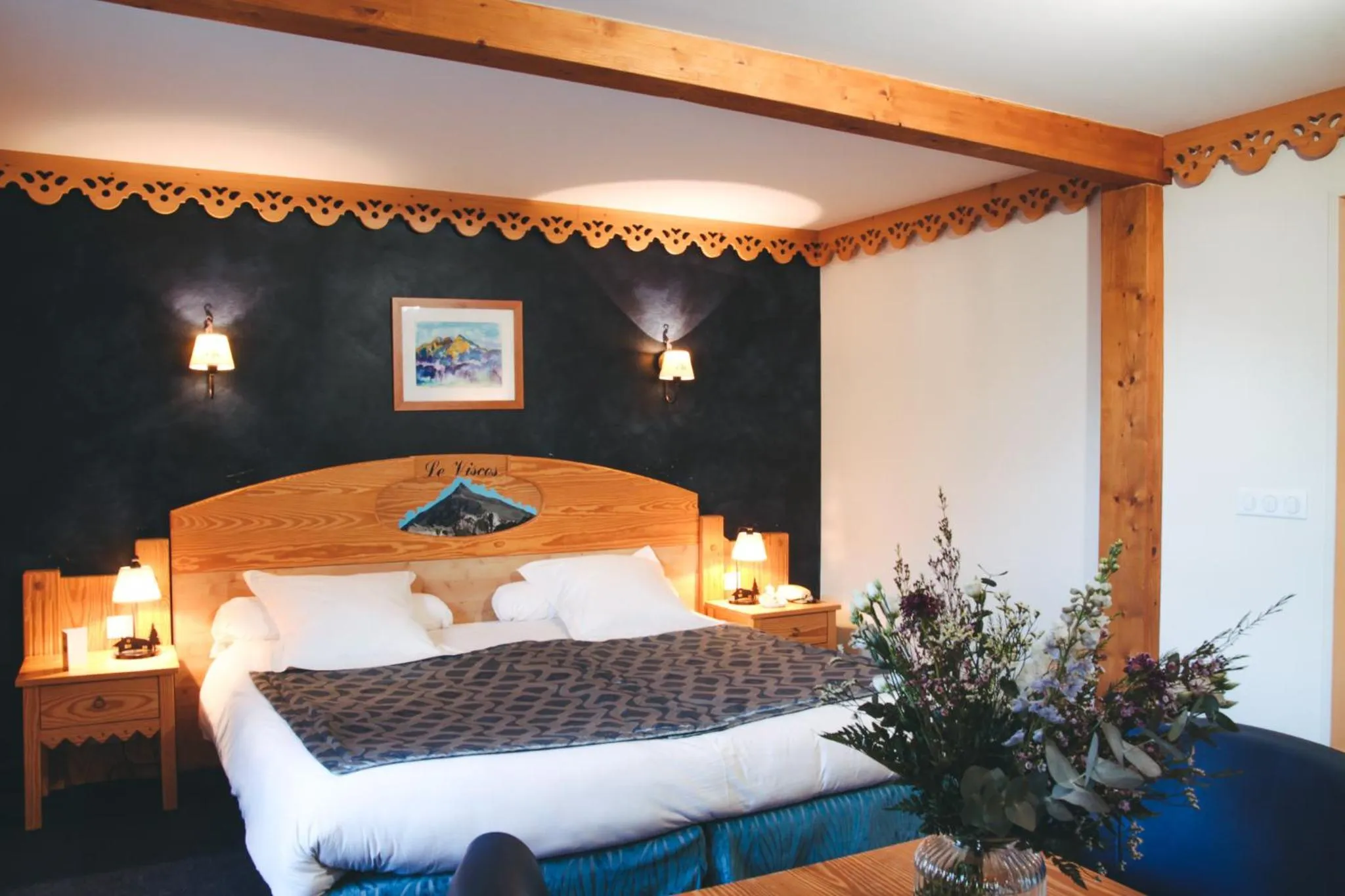 Bed in Hôtel Le Bois Joli