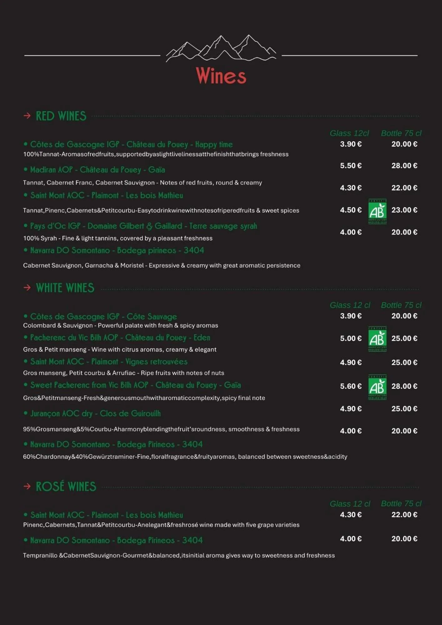 Lounge or bar in Hôtel Le Bois Joli