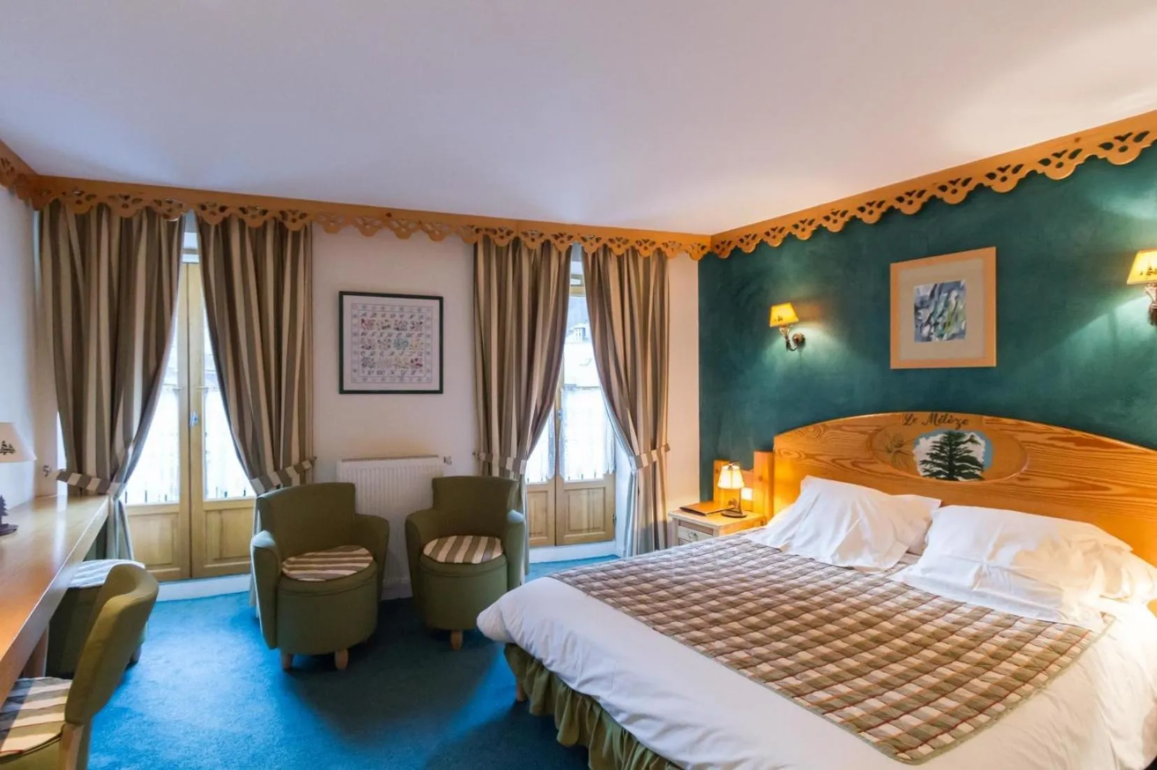 Bed in Hôtel Le Bois Joli