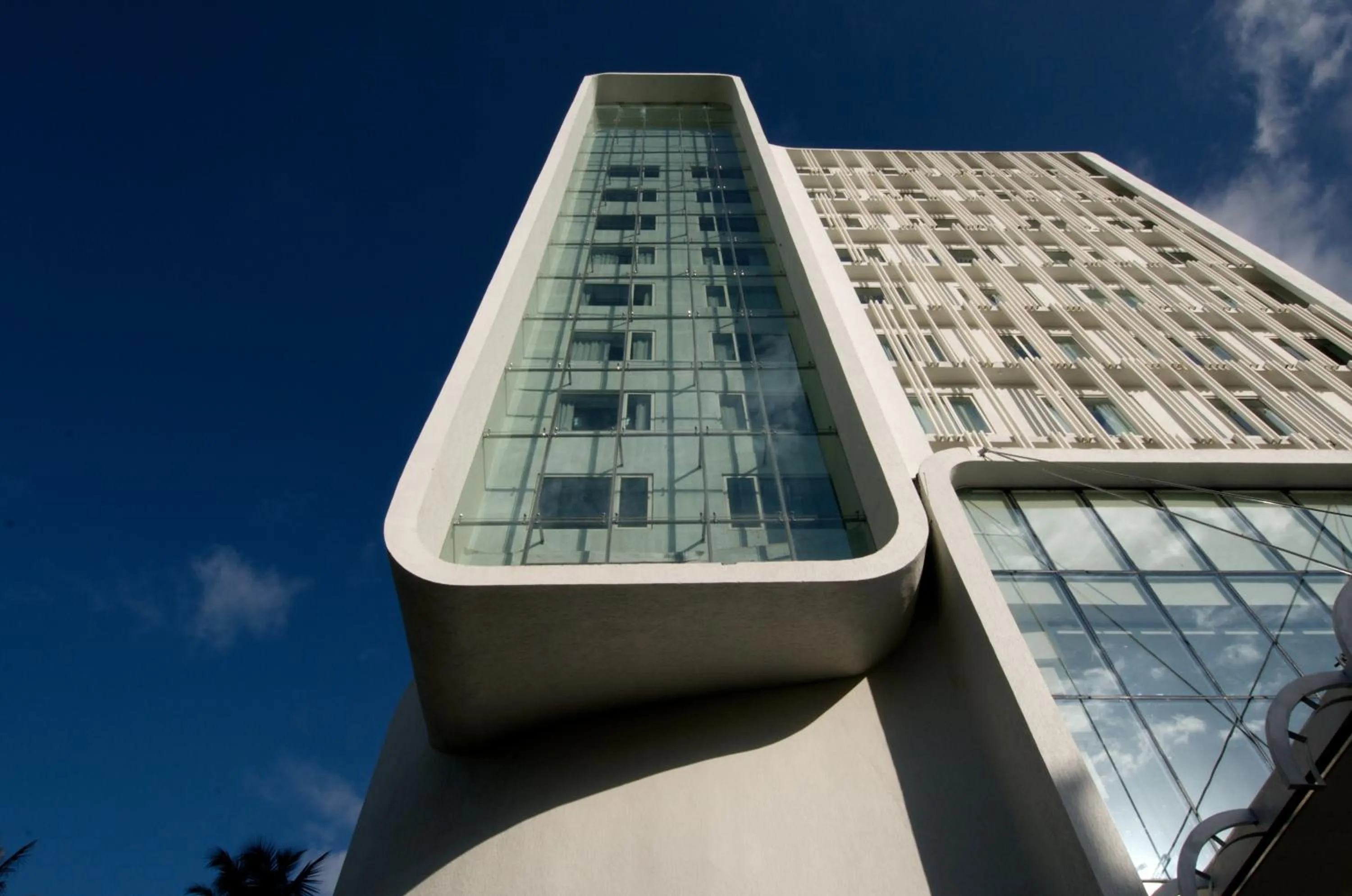 Facade/entrance in Keys Select by Lemon Tree Hotels, Thiruvananthapuram