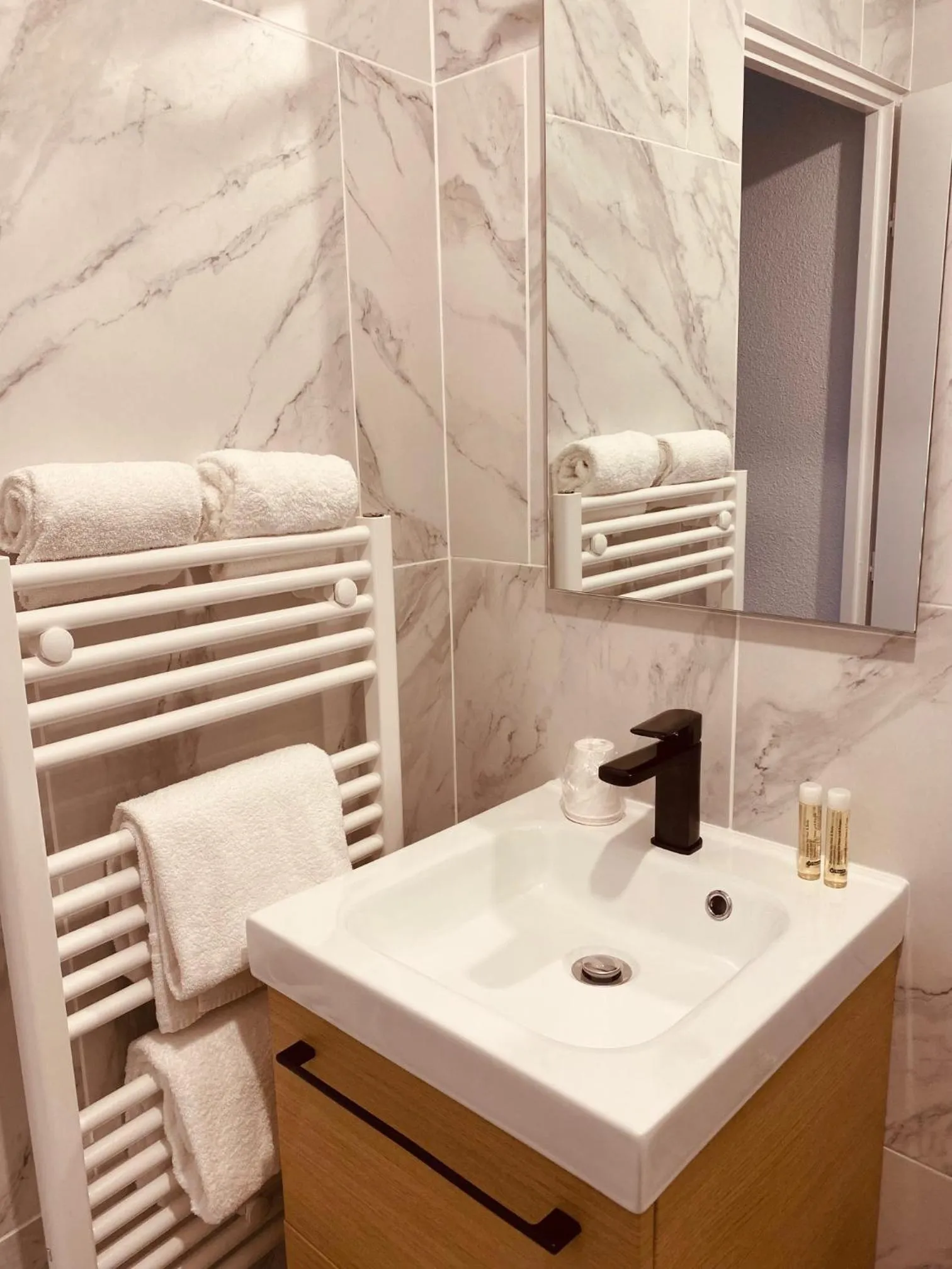 Meeting/conference room in Hôtel Le Britannic - centre gare-