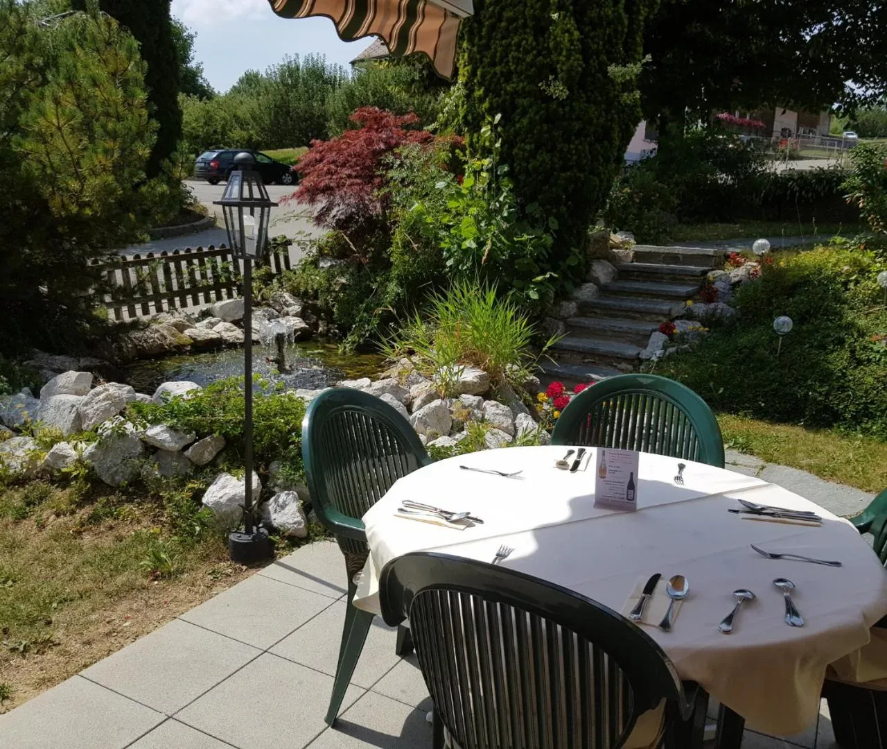 Balcony/Terrace in Hôtel Restaurant le Gruyérien