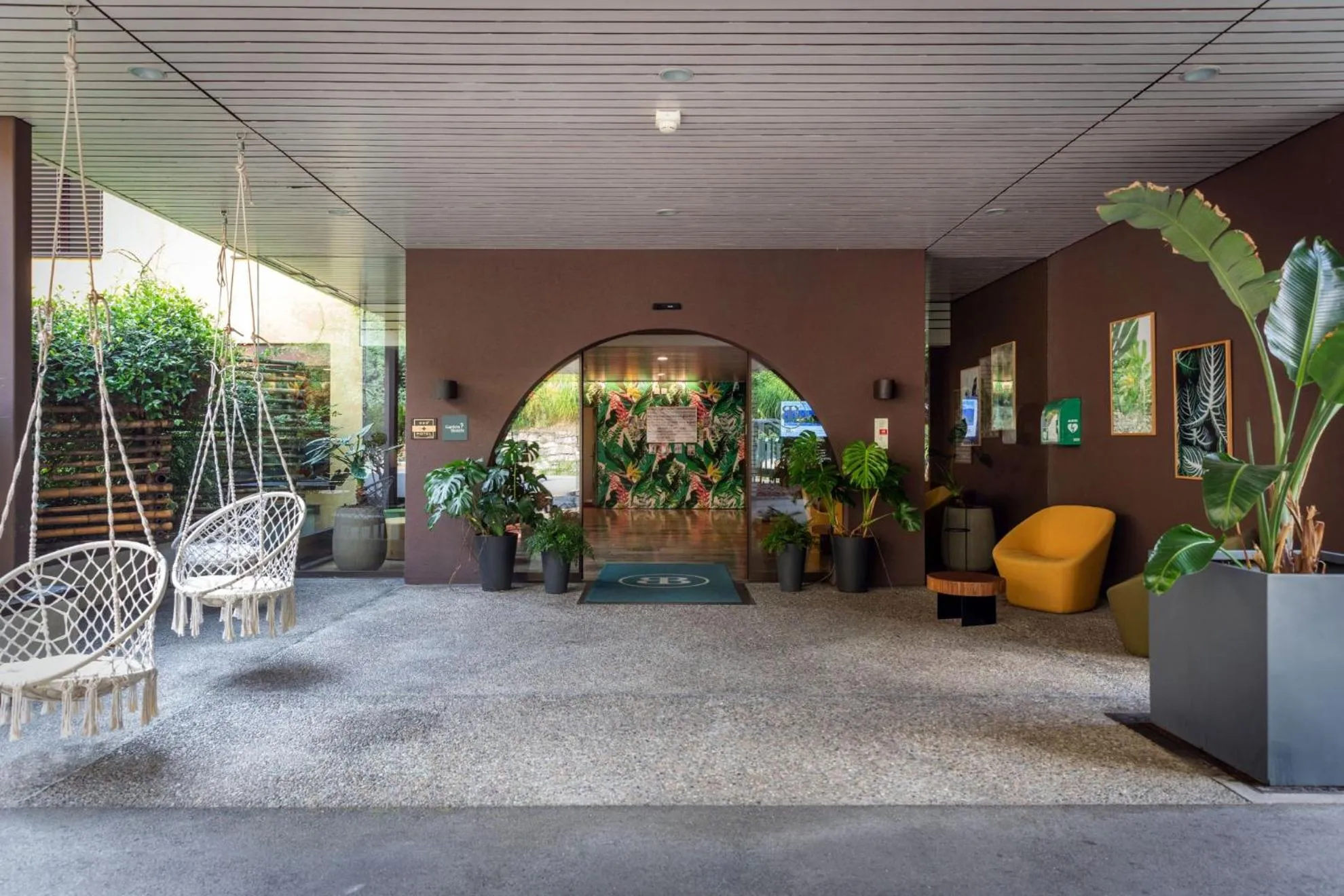 Facade/entrance in Parkhotel Brenscino Brissago