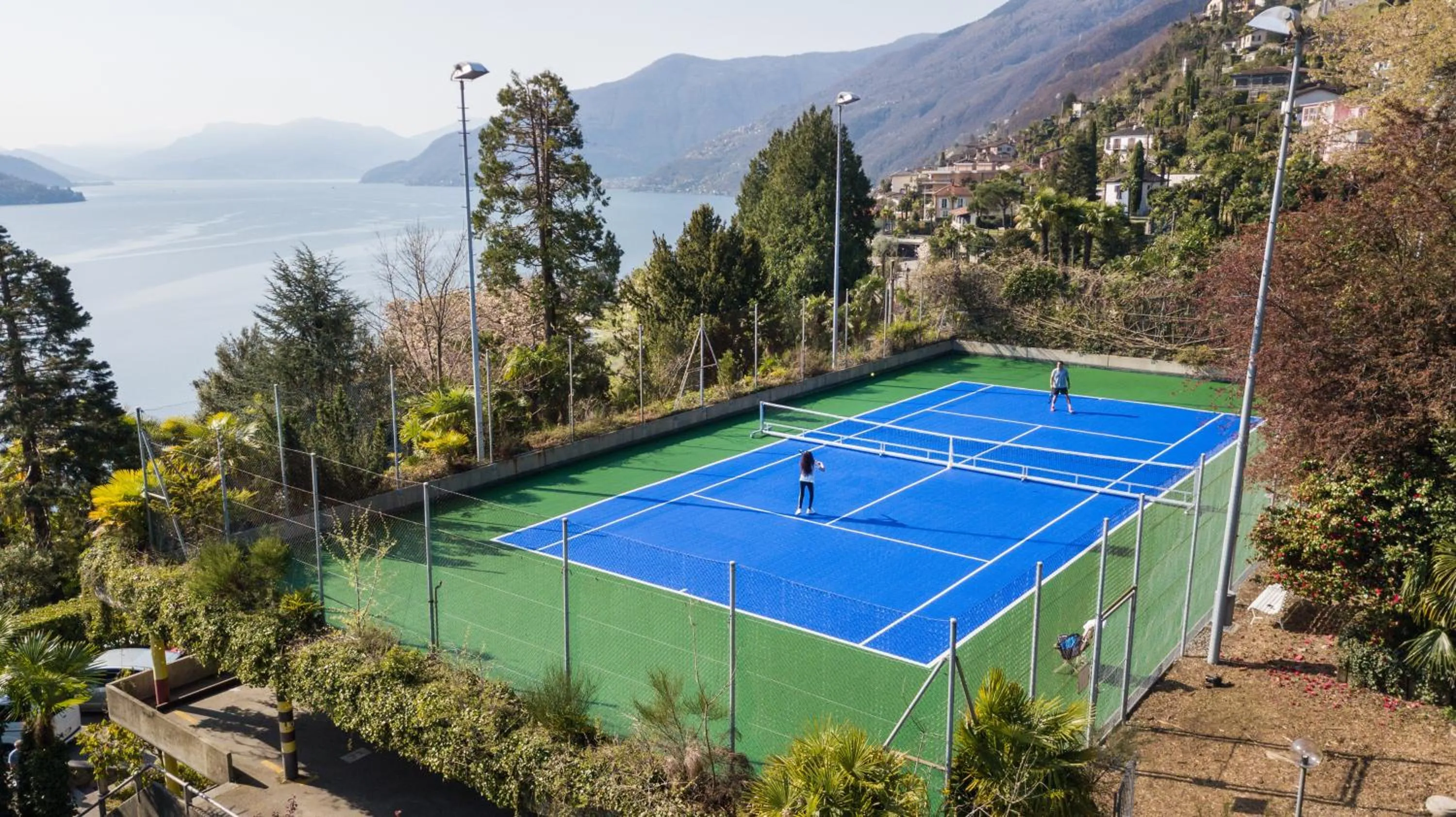 Tennis court in Parkhotel Brenscino Brissago