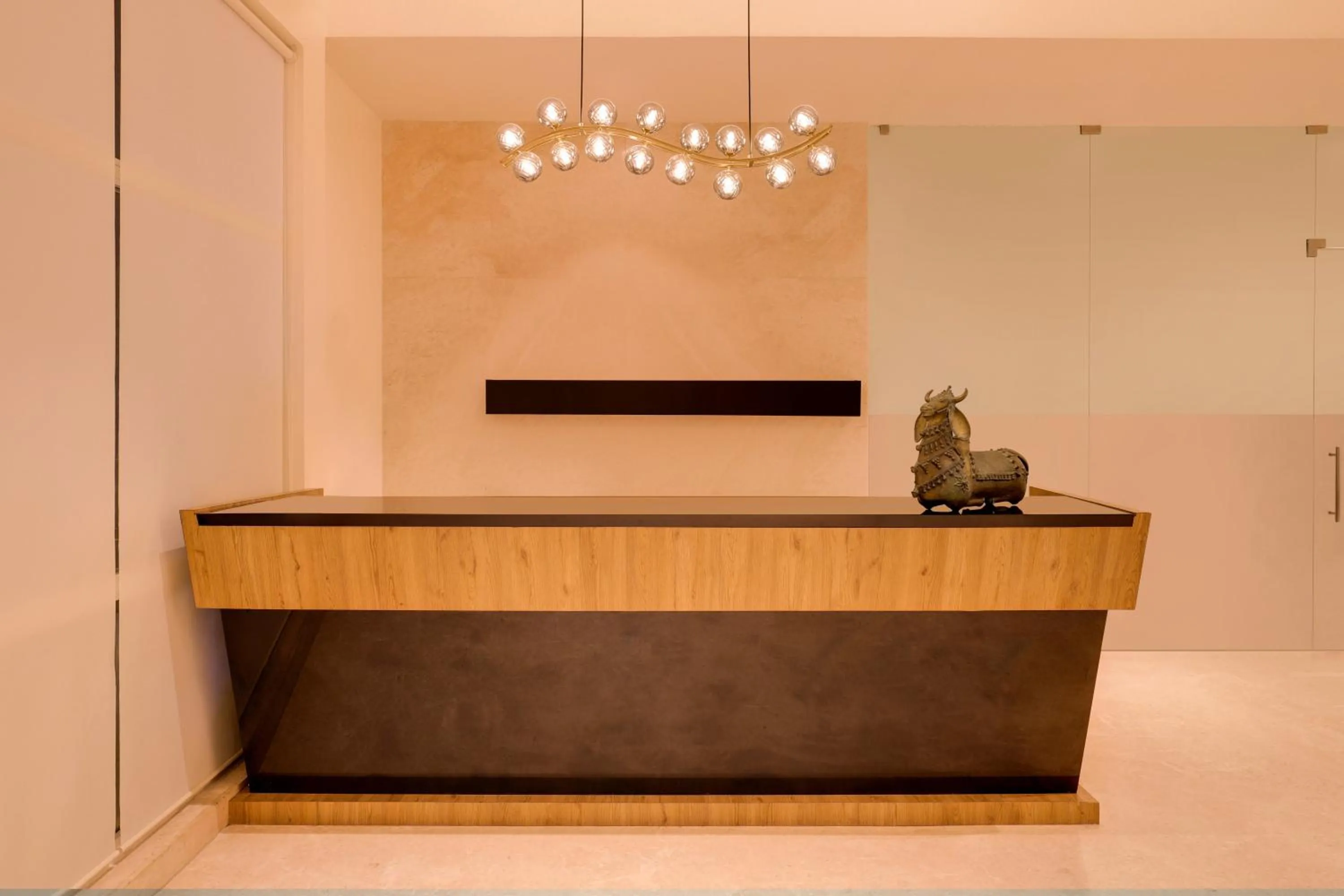 Lobby or reception in Keys Prima by Lemon Tree Hotels, Katti-Ma, Chennai