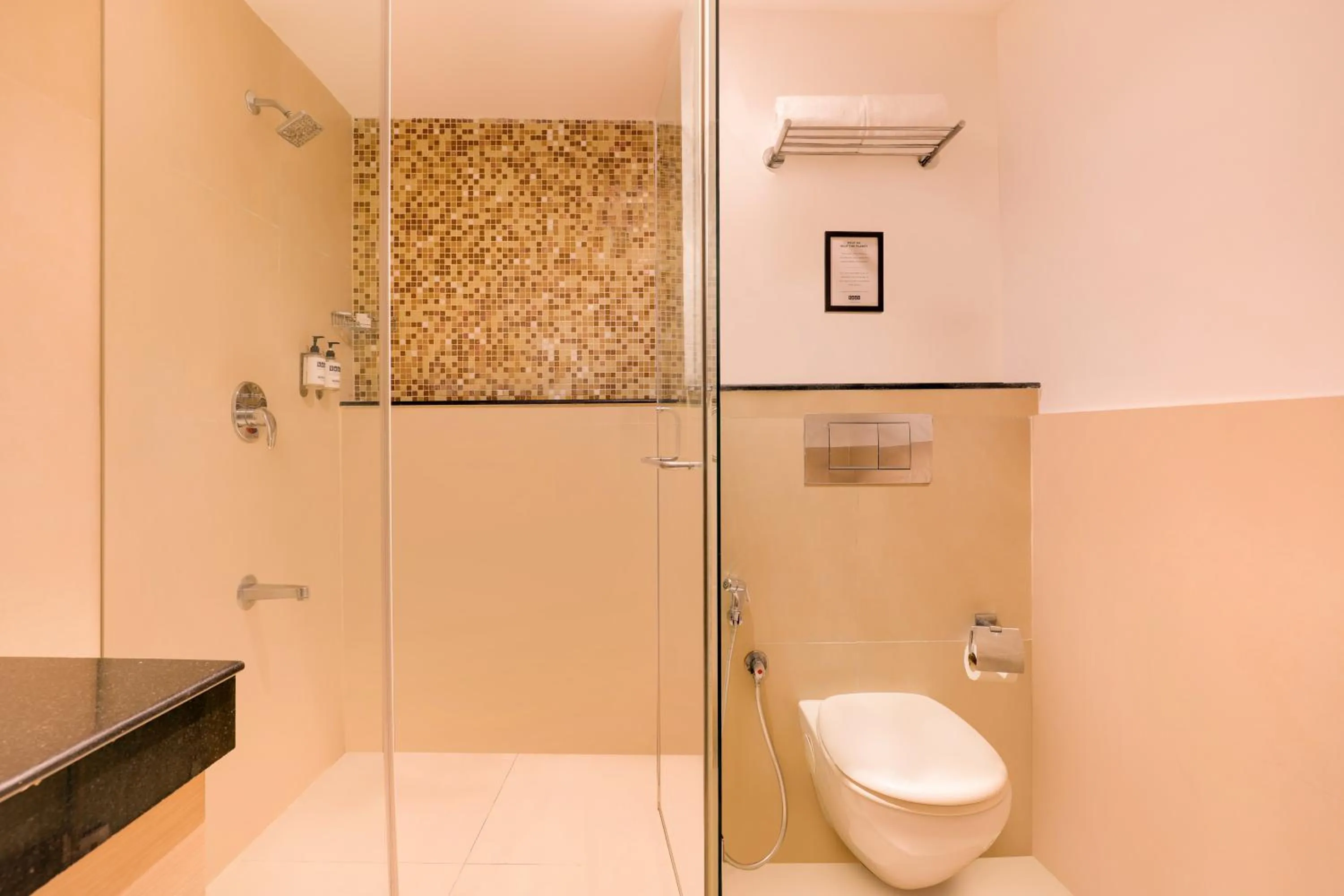 Bathroom in Keys Prima by Lemon Tree Hotels, Katti-Ma, Chennai